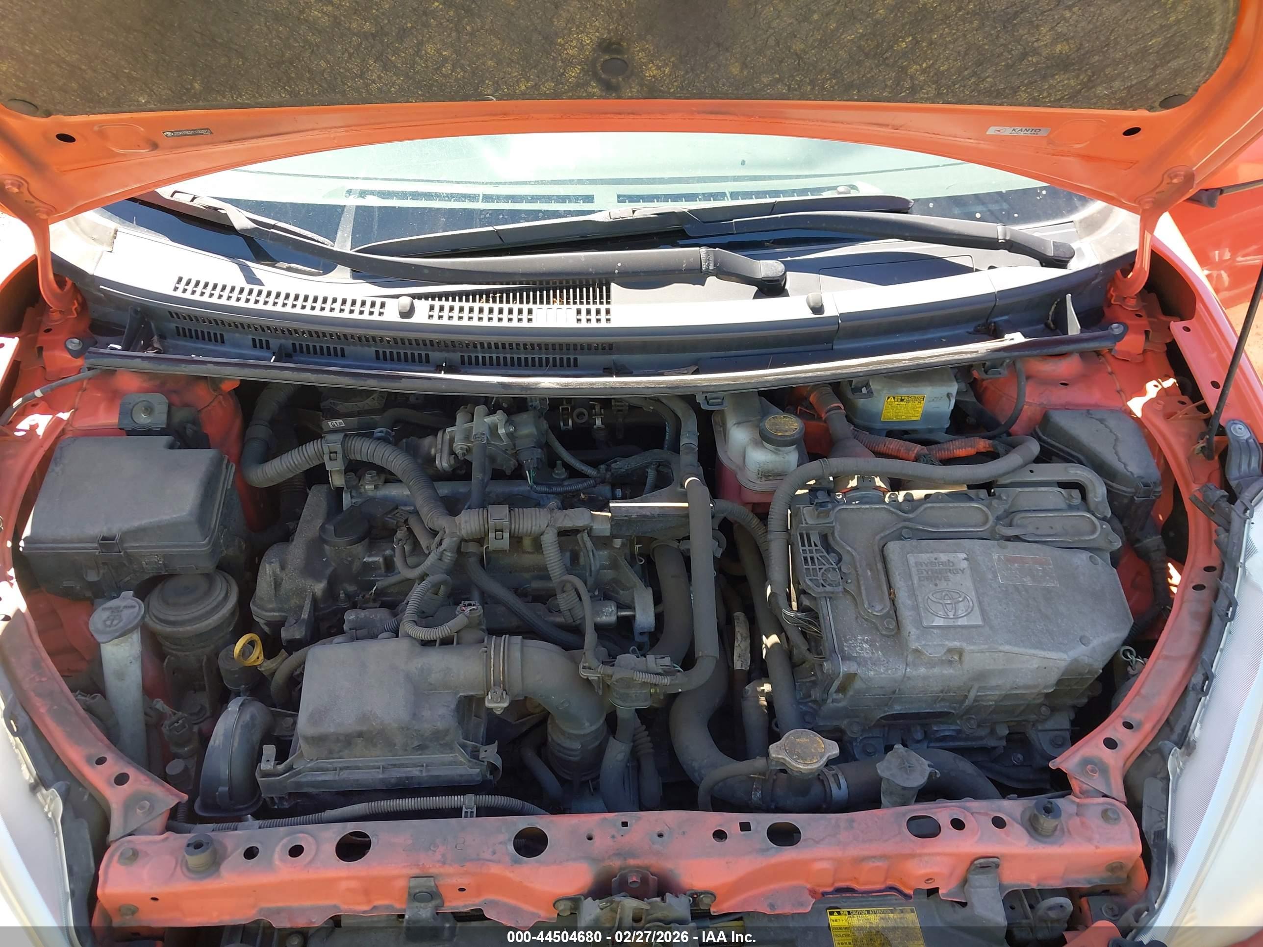 TOYOTA PRIUS image 10