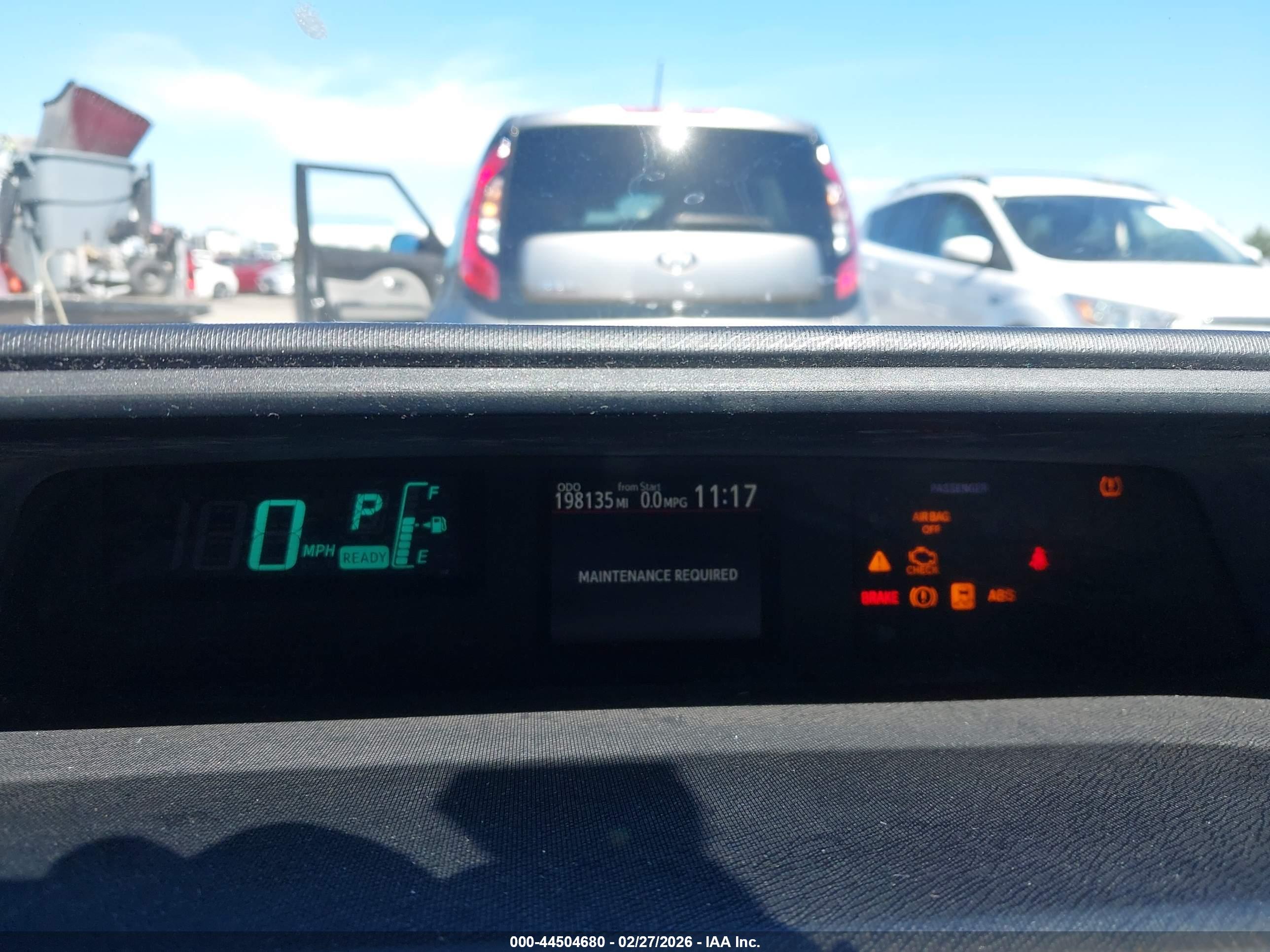 TOYOTA PRIUS image 7