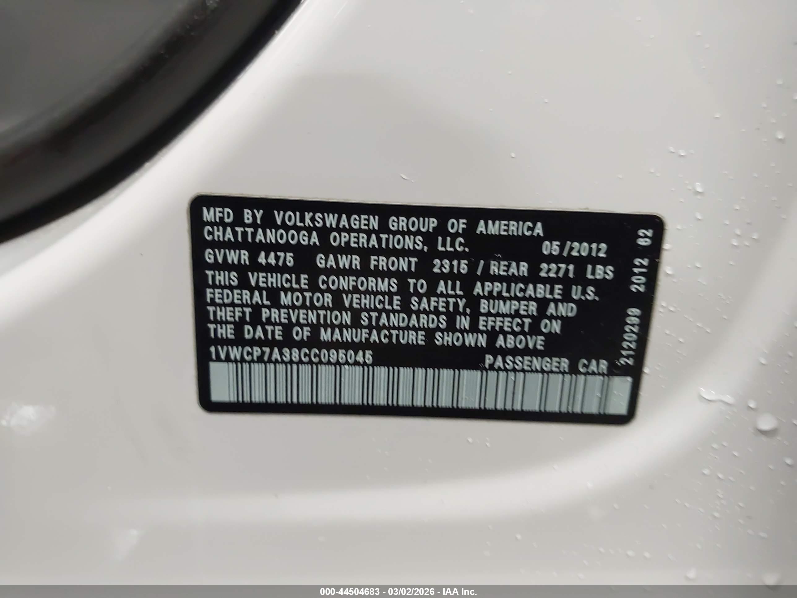 VOLKSWAGEN PASSAT image 9