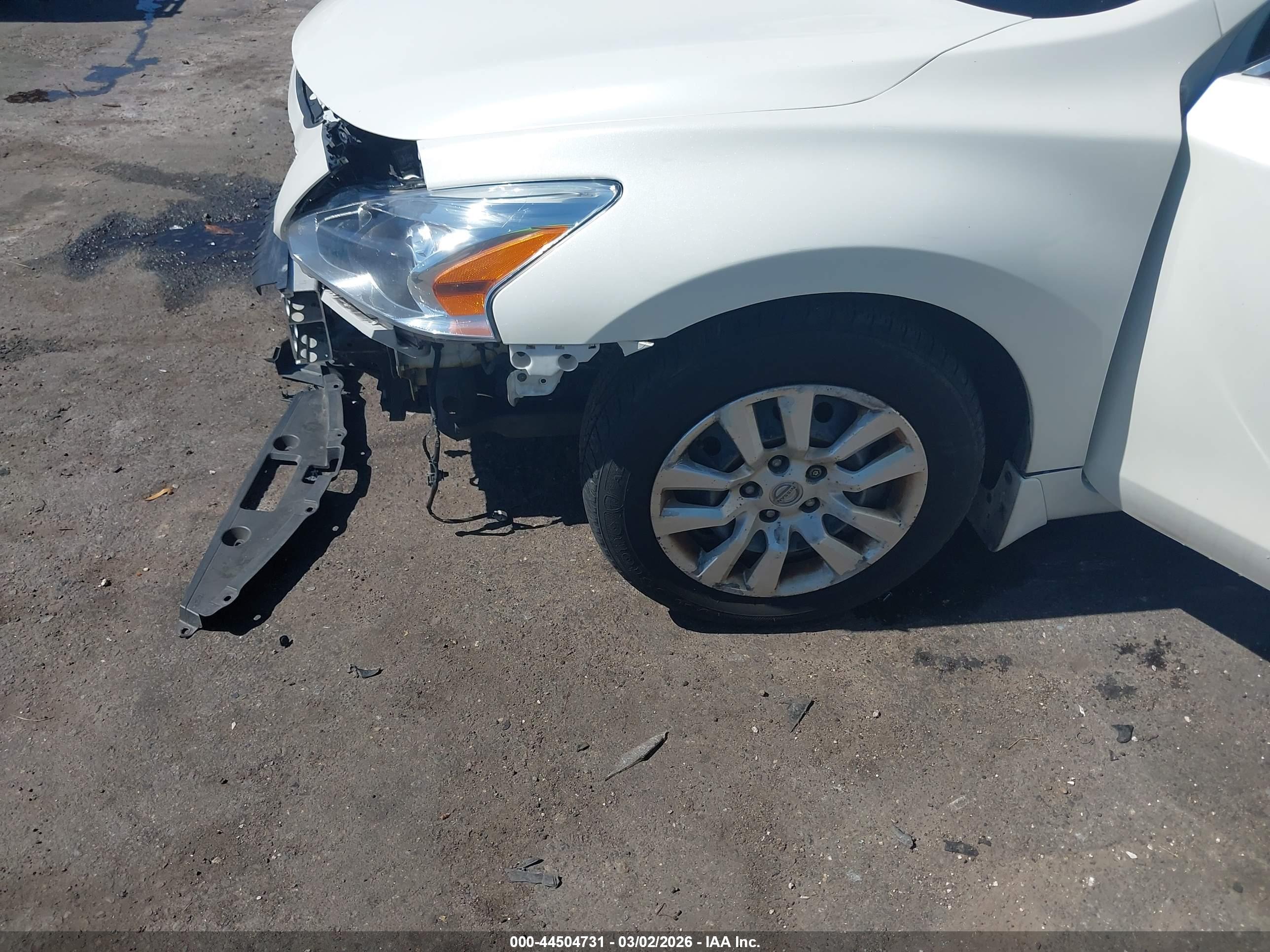 NISSAN ALTIMA image 6