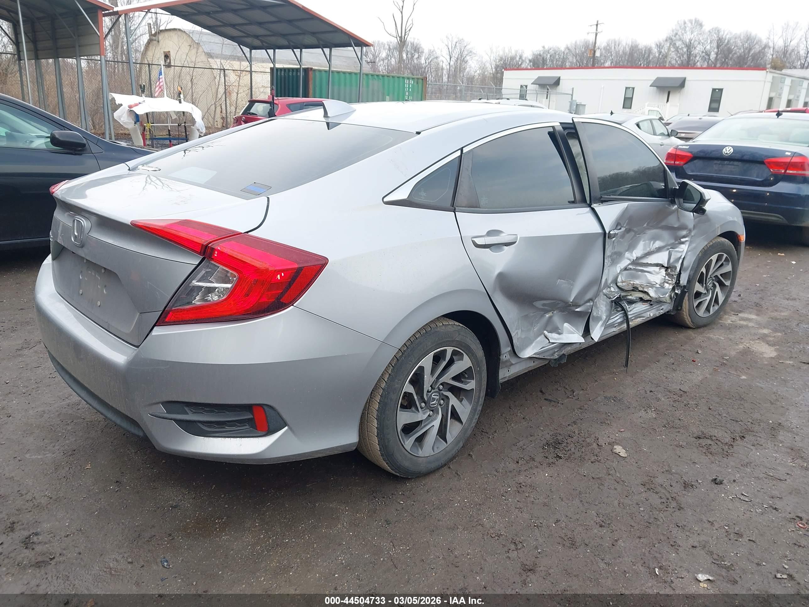 HONDA CIVIC image 4