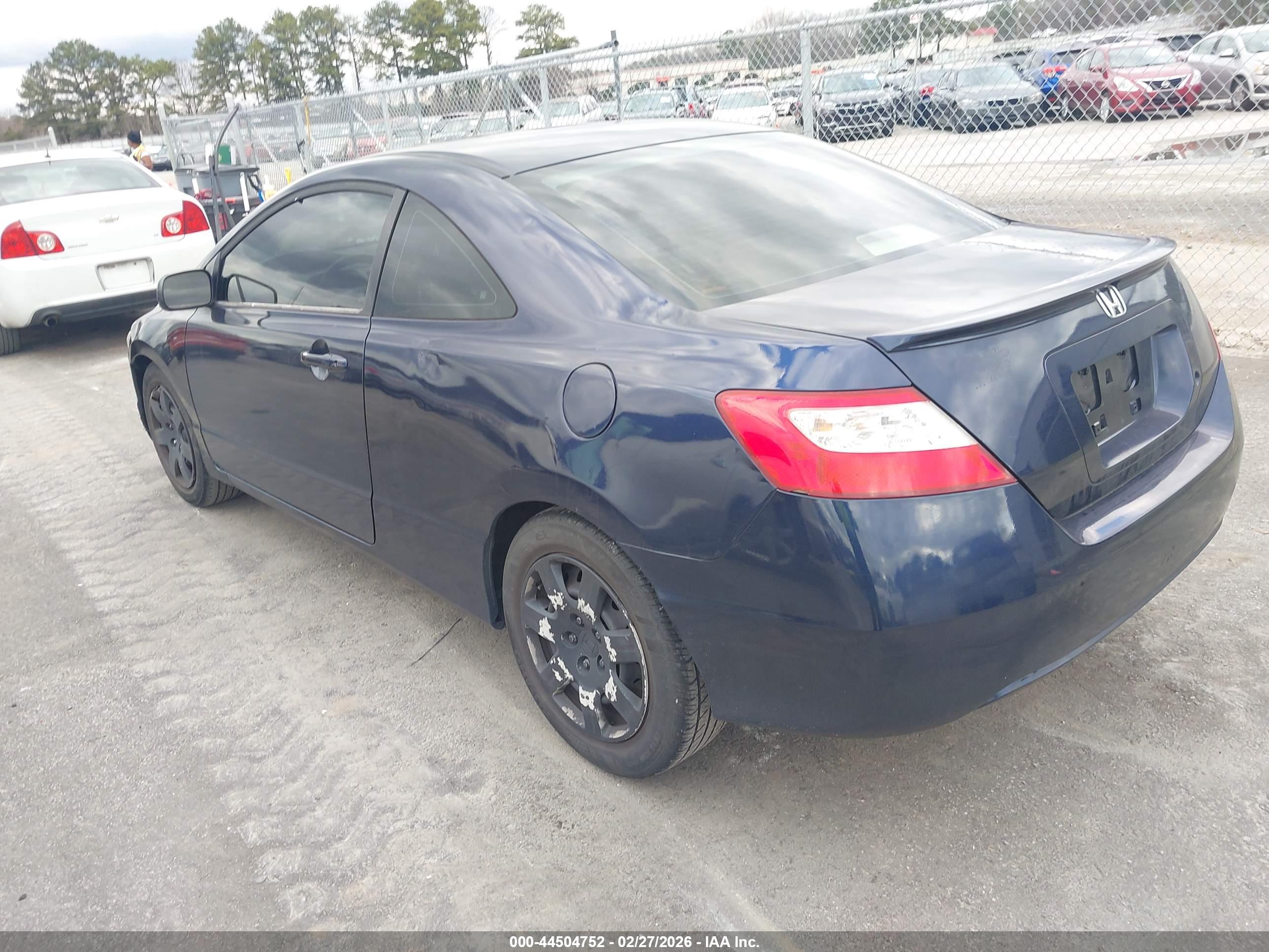 HONDA CIVIC image 3