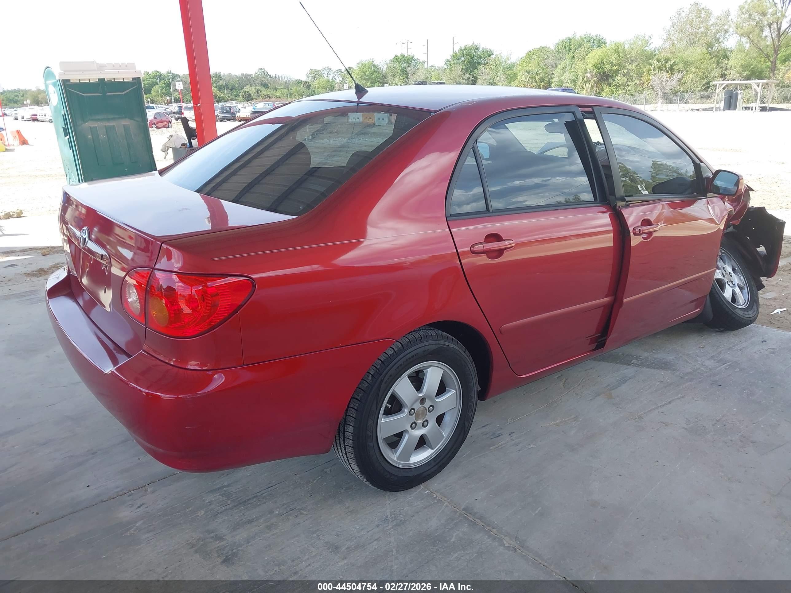 TOYOTA COROLLA image 4