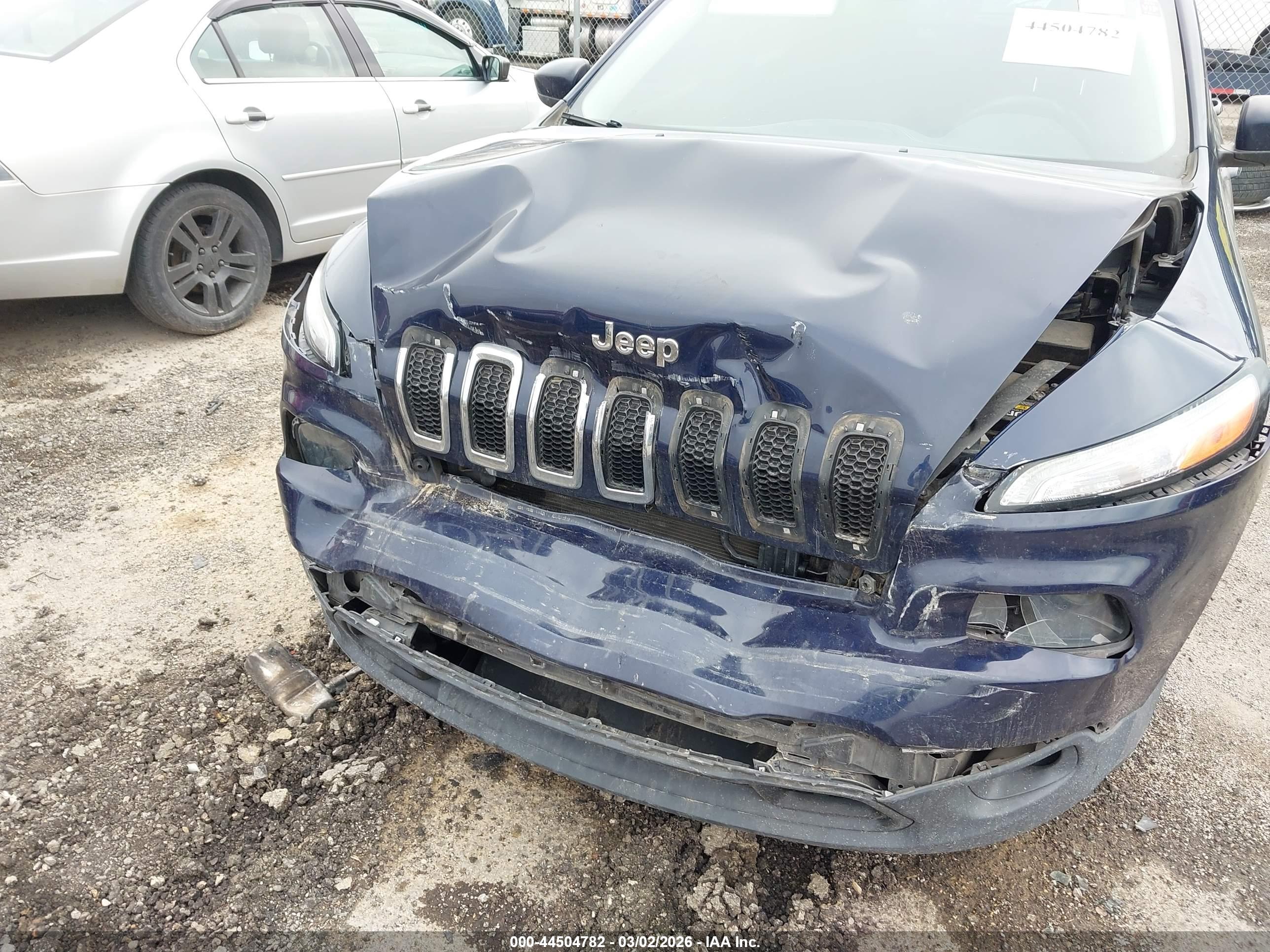 JEEP CHEROKEE image 6