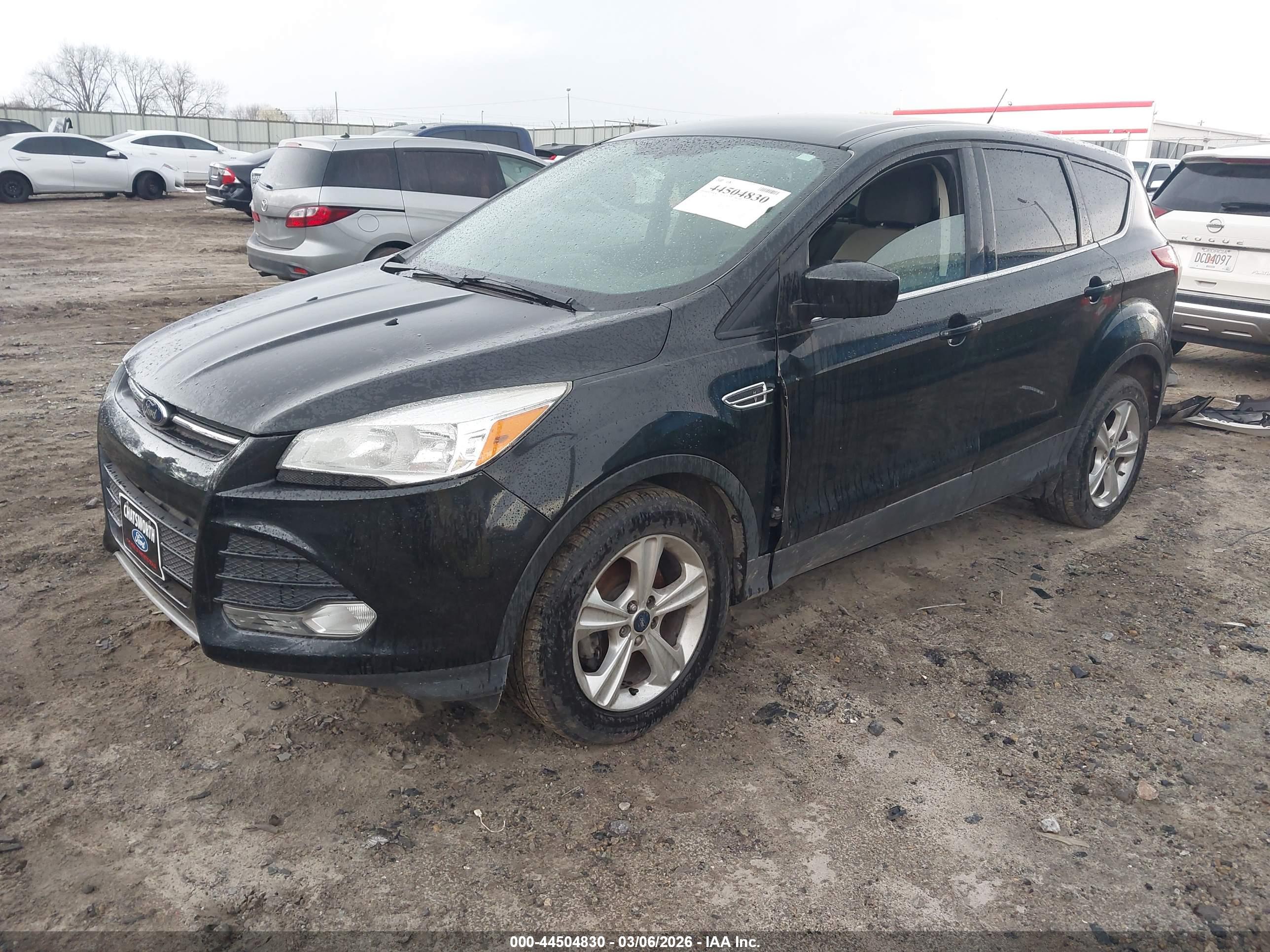 FORD ESCAPE image 2