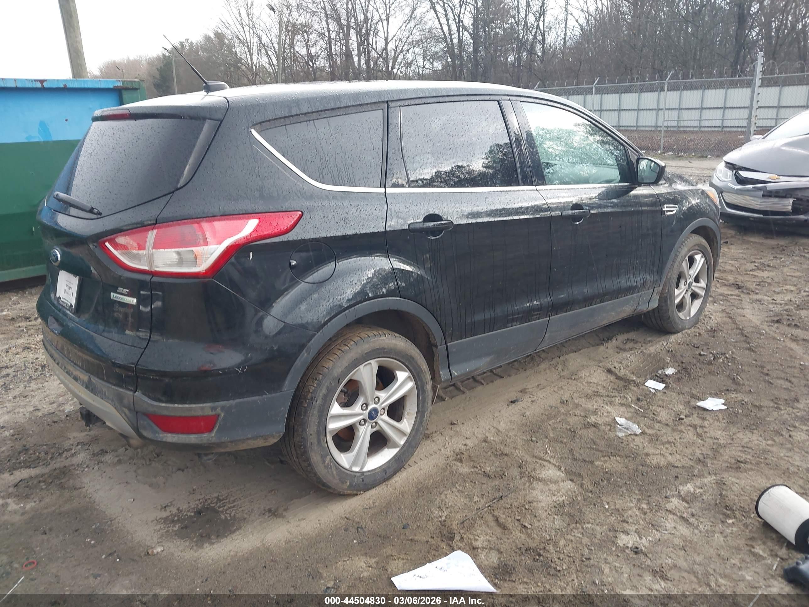 FORD ESCAPE image 4