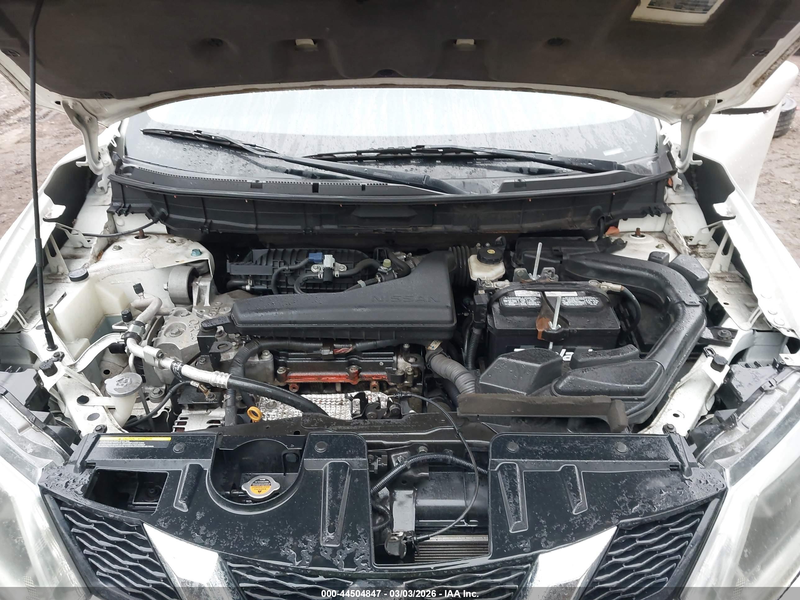 NISSAN ROGUE image 10