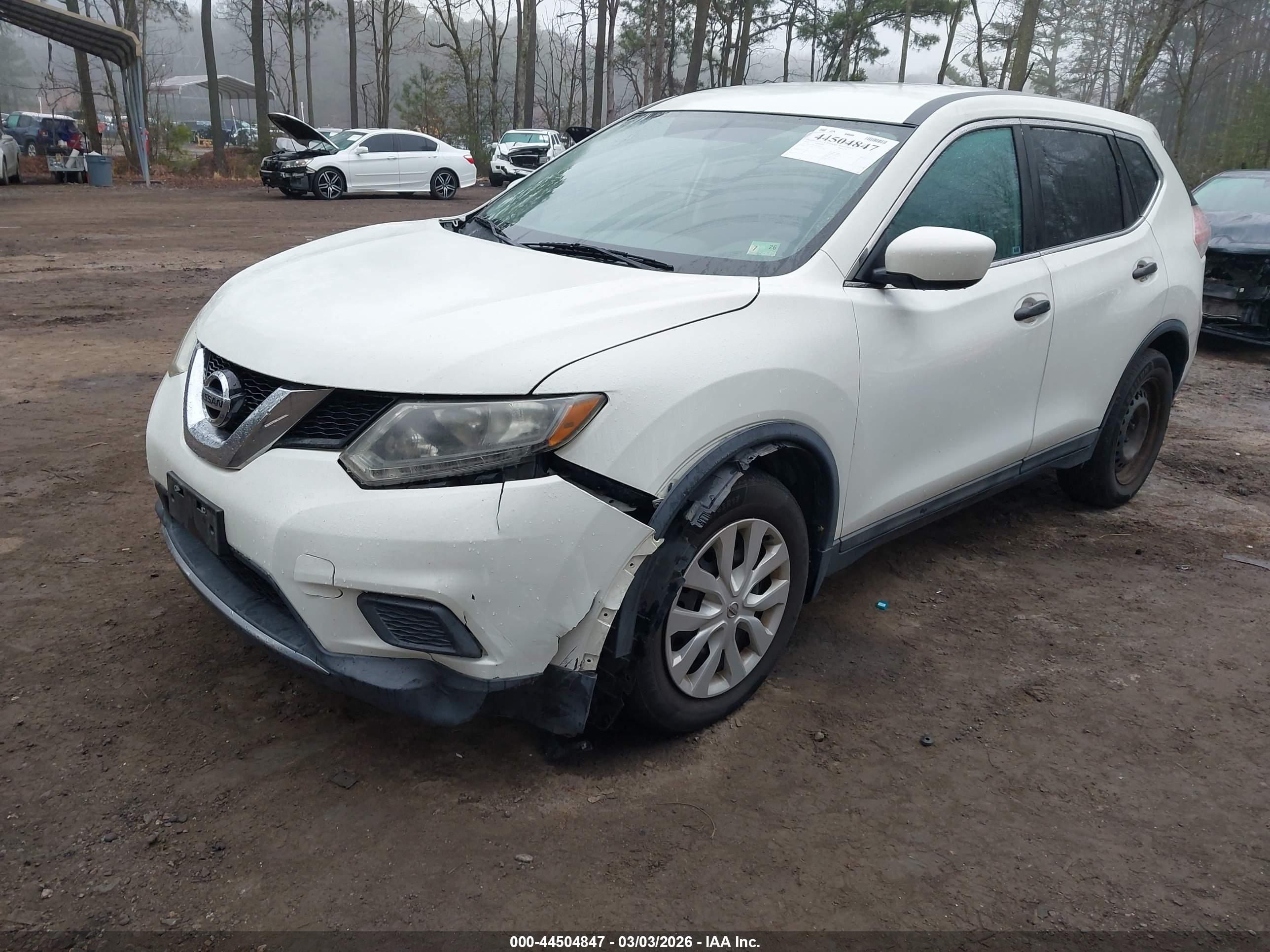 NISSAN ROGUE image 2