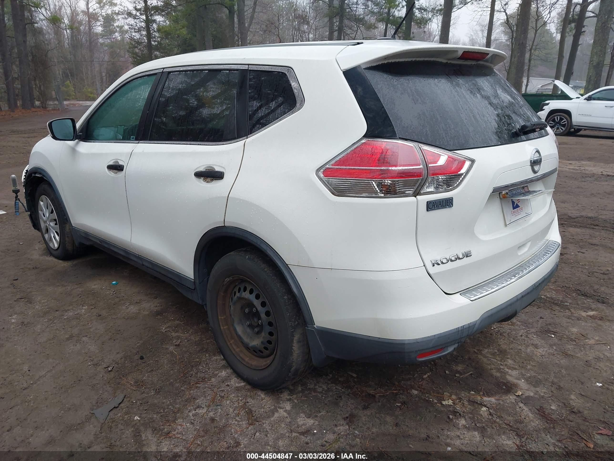 NISSAN ROGUE image 3