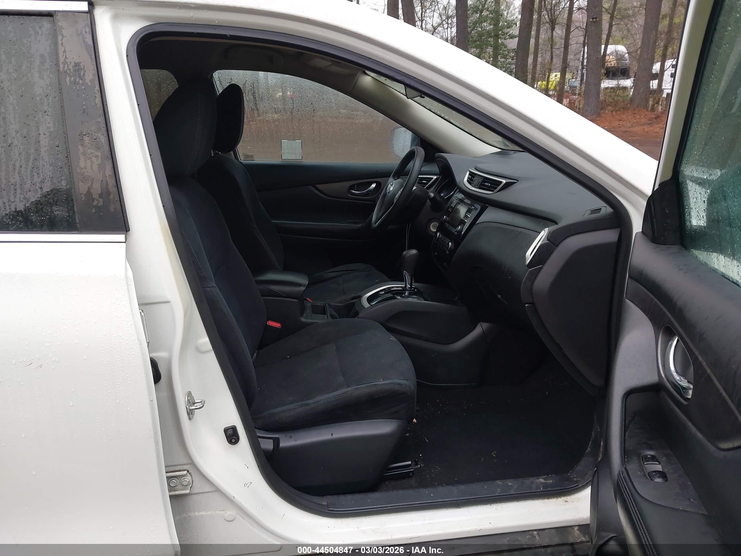 NISSAN ROGUE image 5