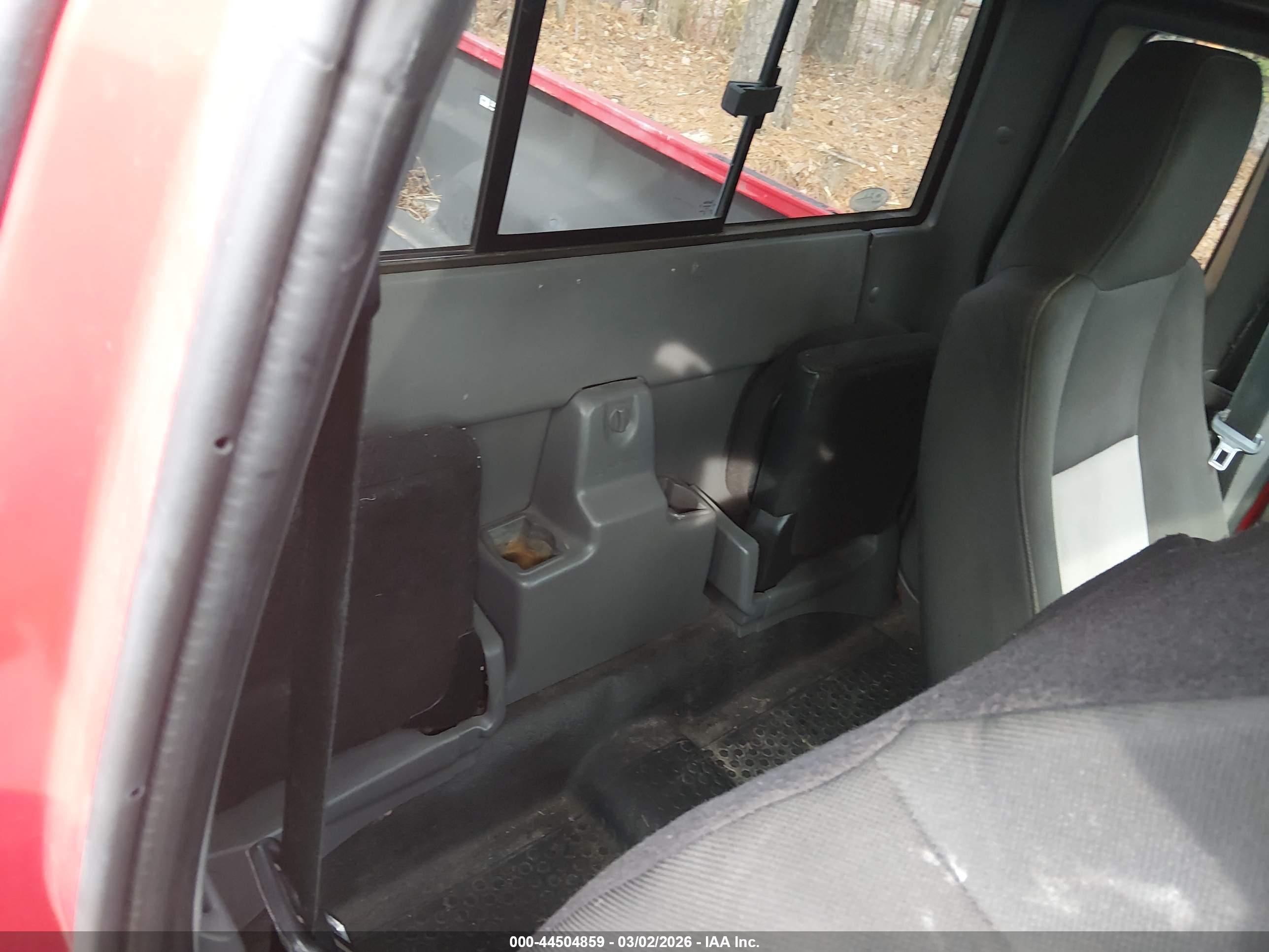 FORD RANGER image 8