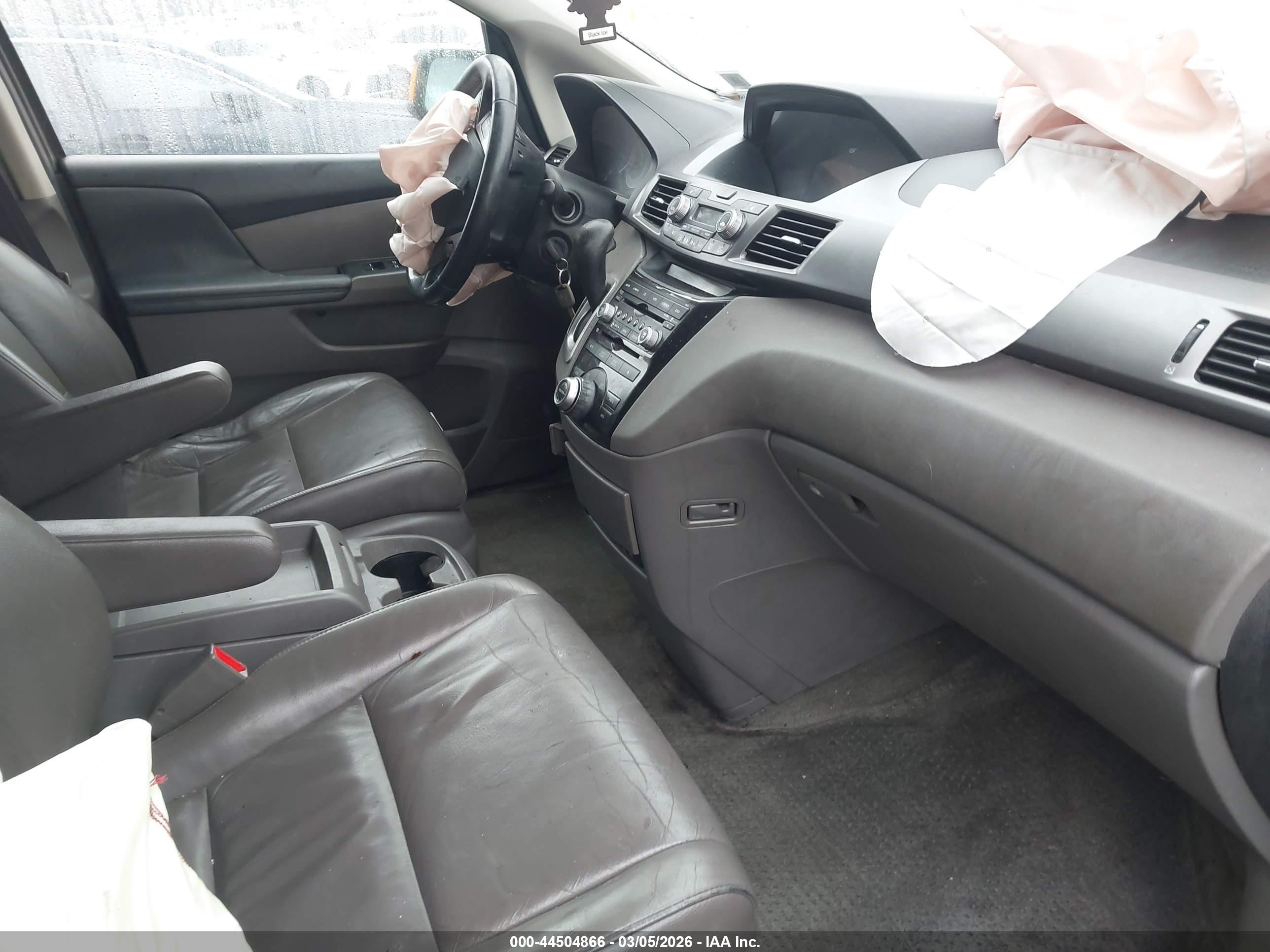 HONDA ODYSSEY image 5