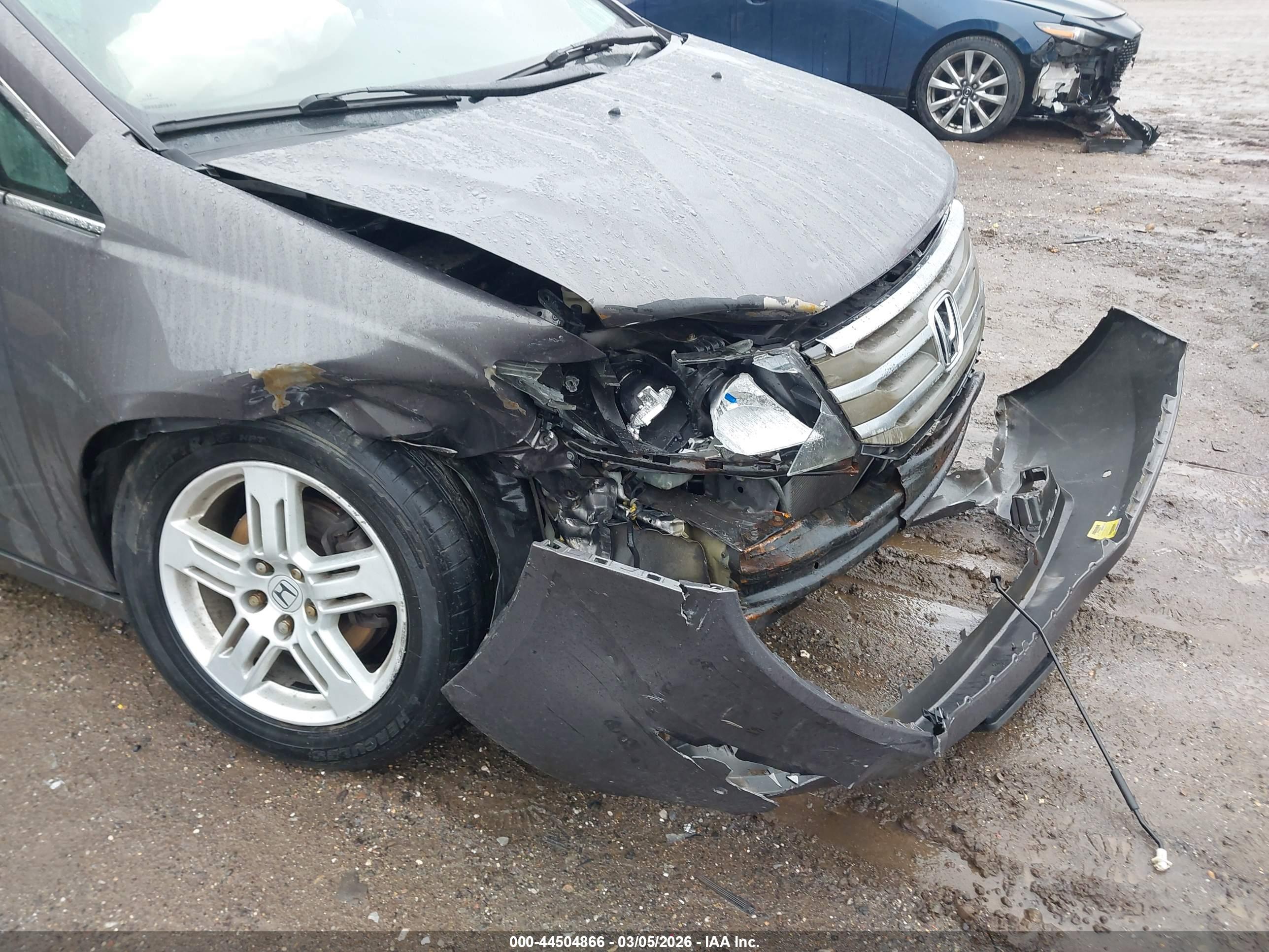 HONDA ODYSSEY image 6