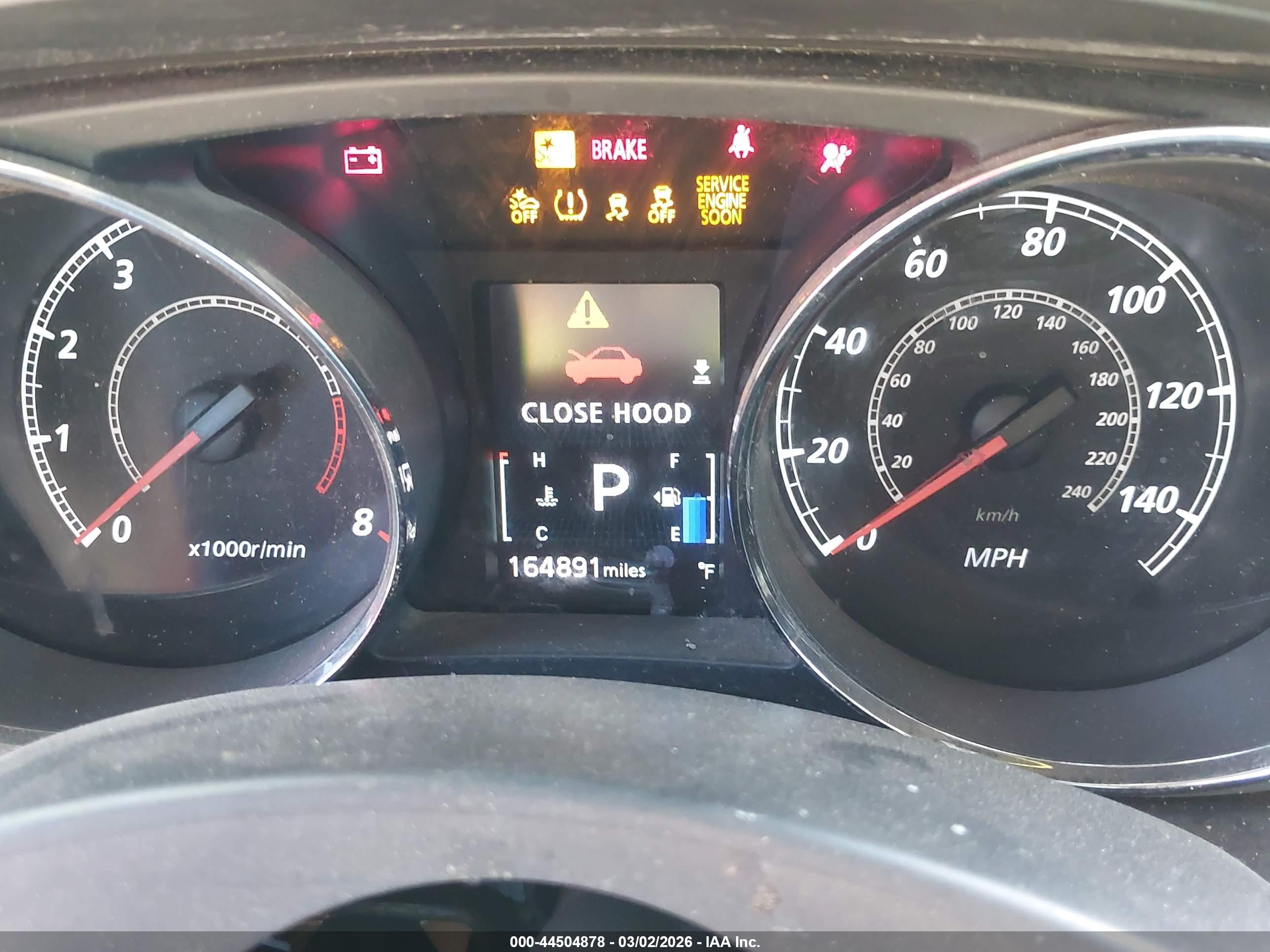 MITSUBISHI OUTLANDER image 7