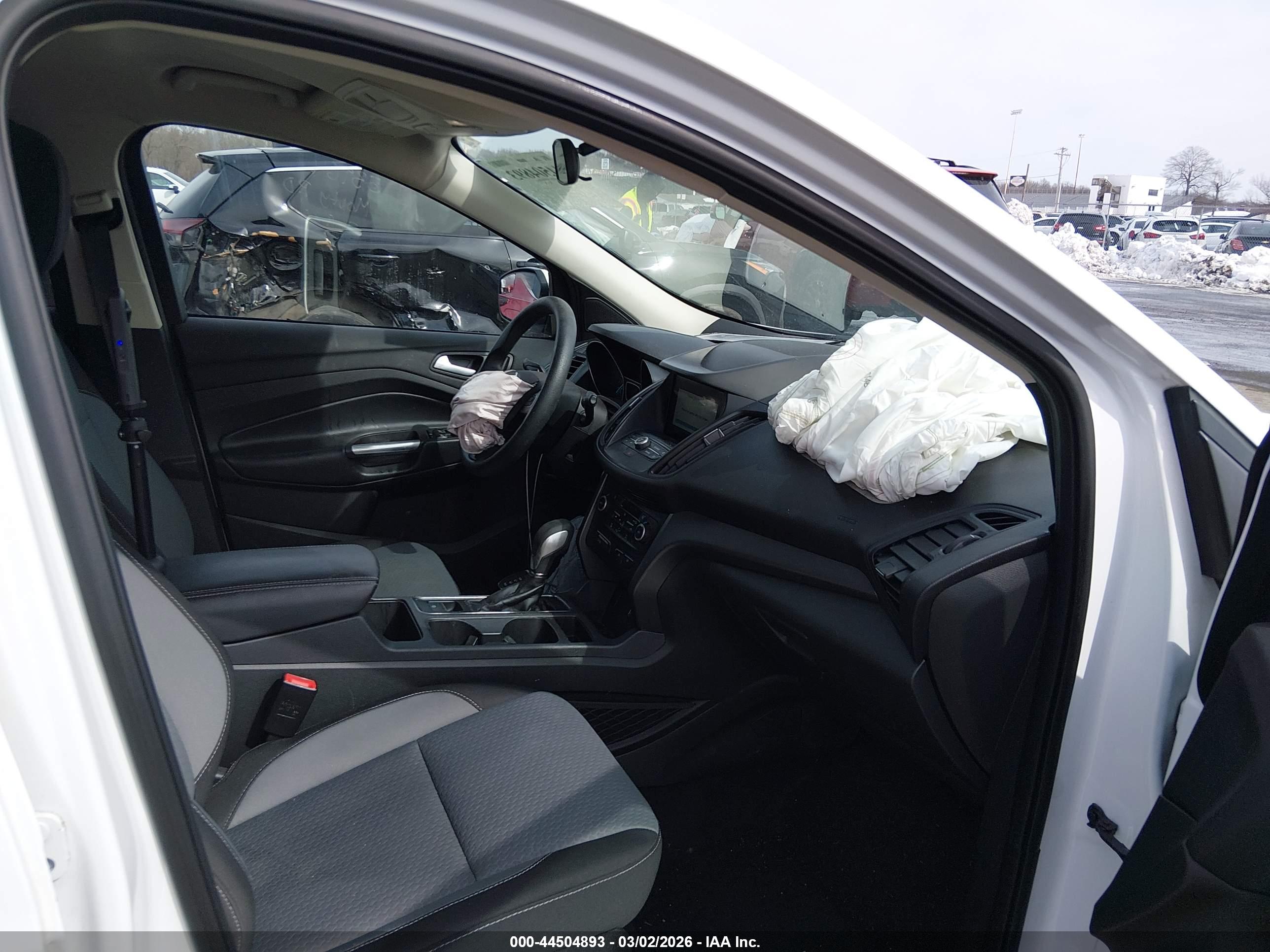 FORD ESCAPE image 5