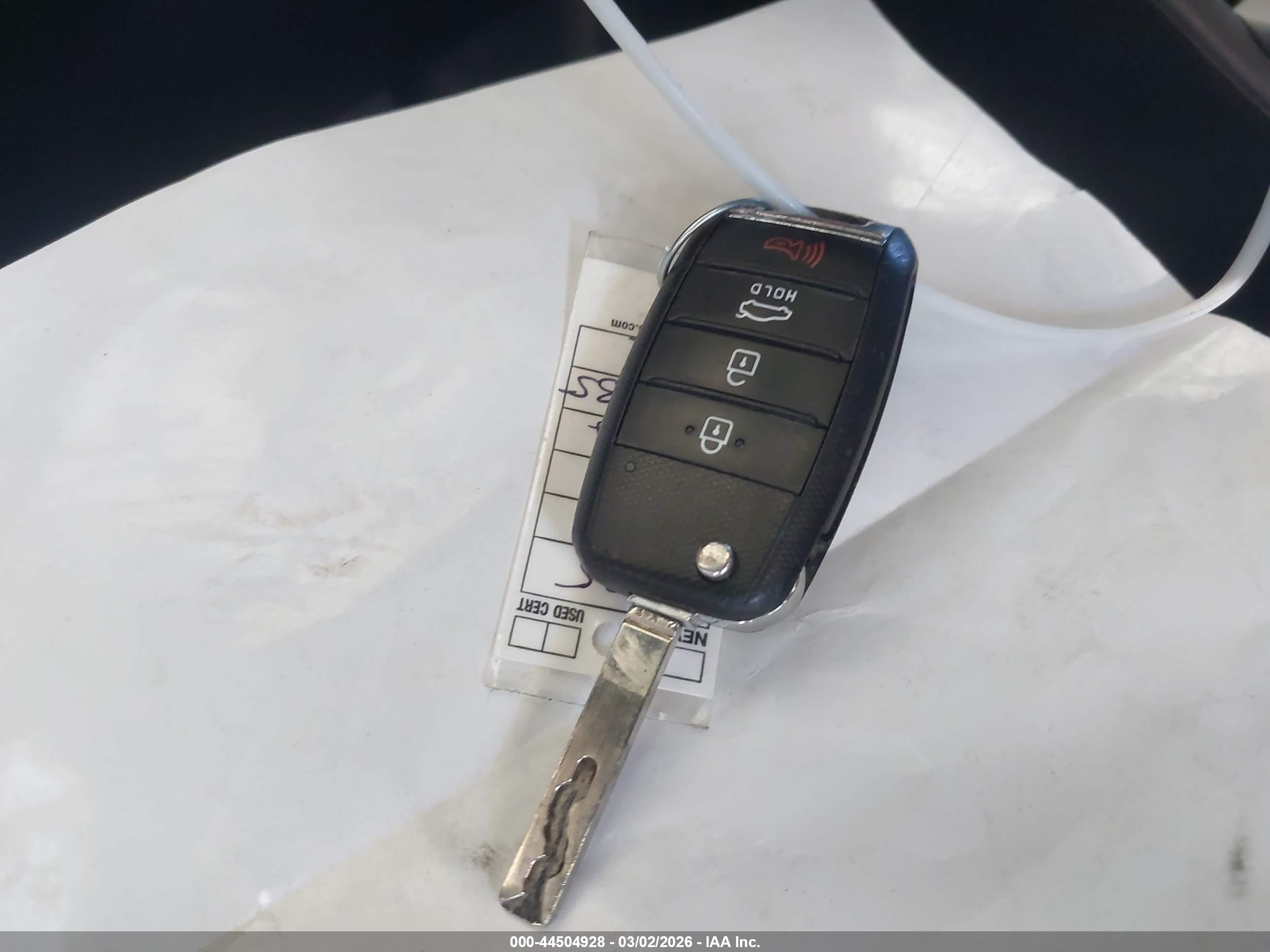 KIA OPTIMA image 11