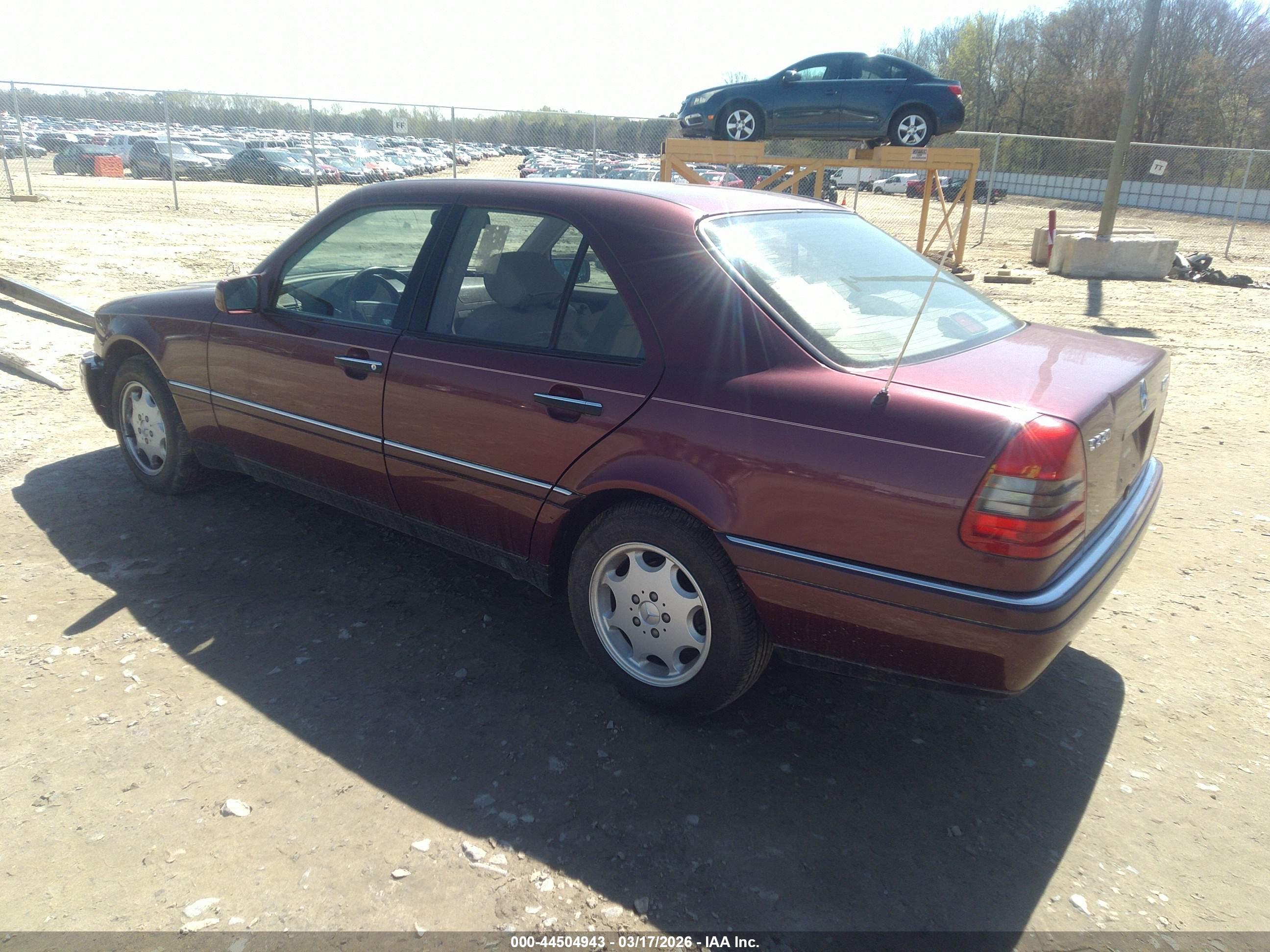MERCEDES-BENZ C image 3