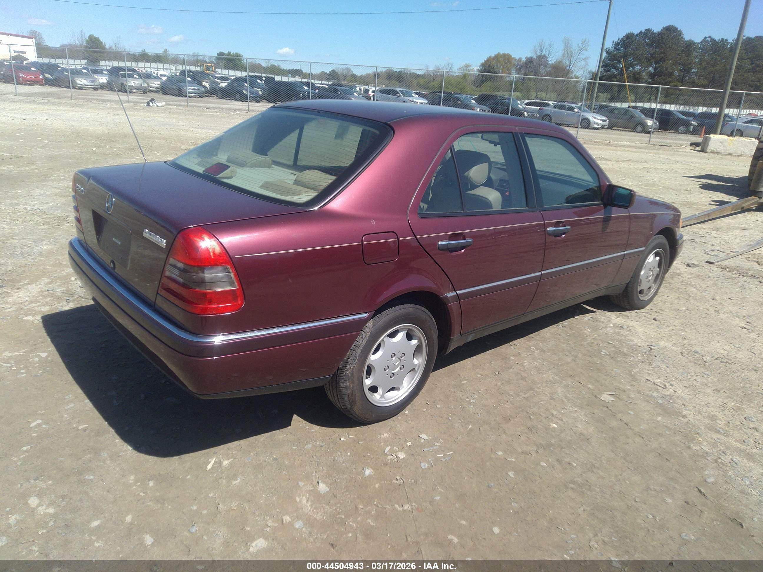MERCEDES-BENZ C image 4