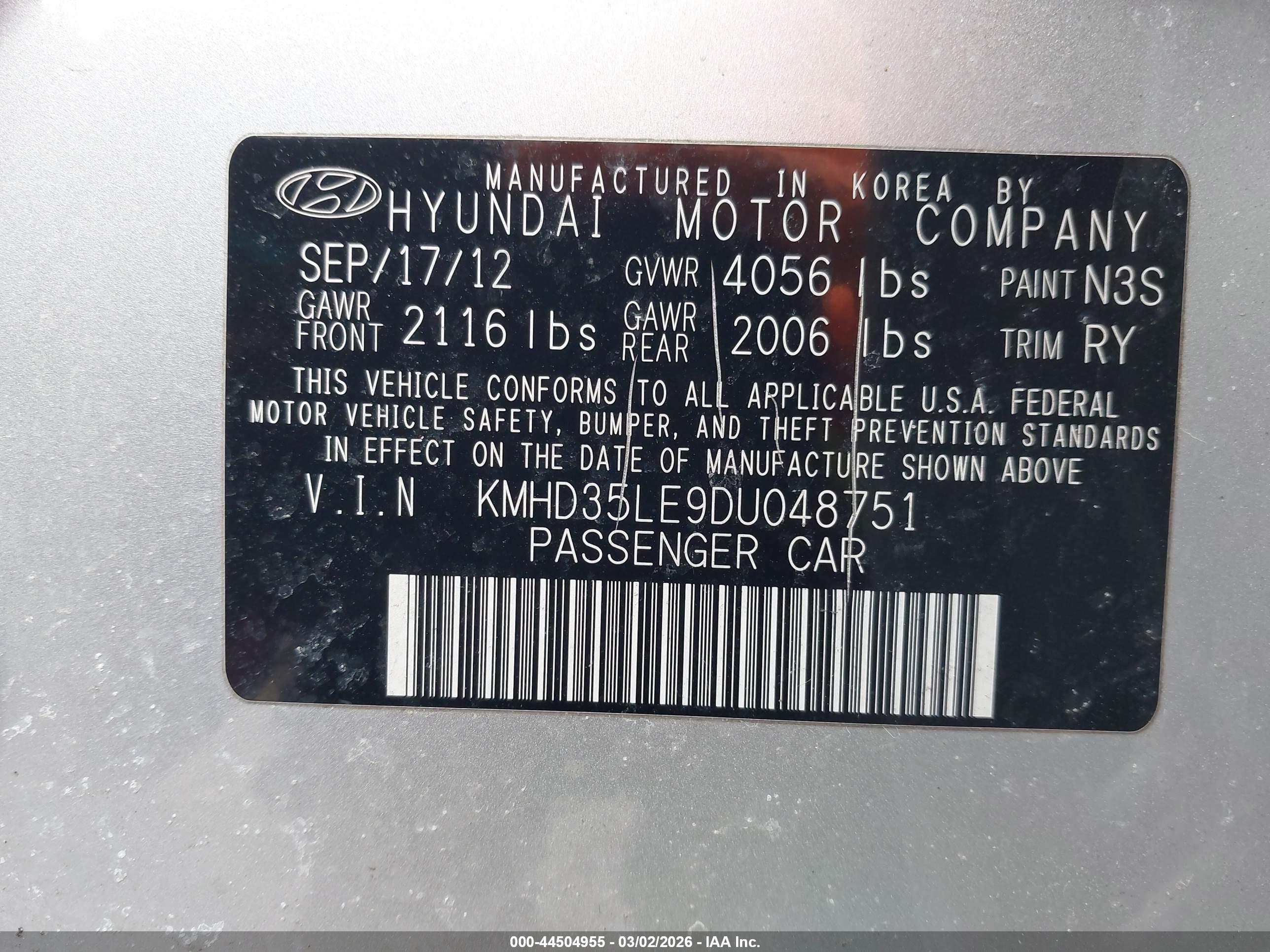 HYUNDAI ELANTRA image 9