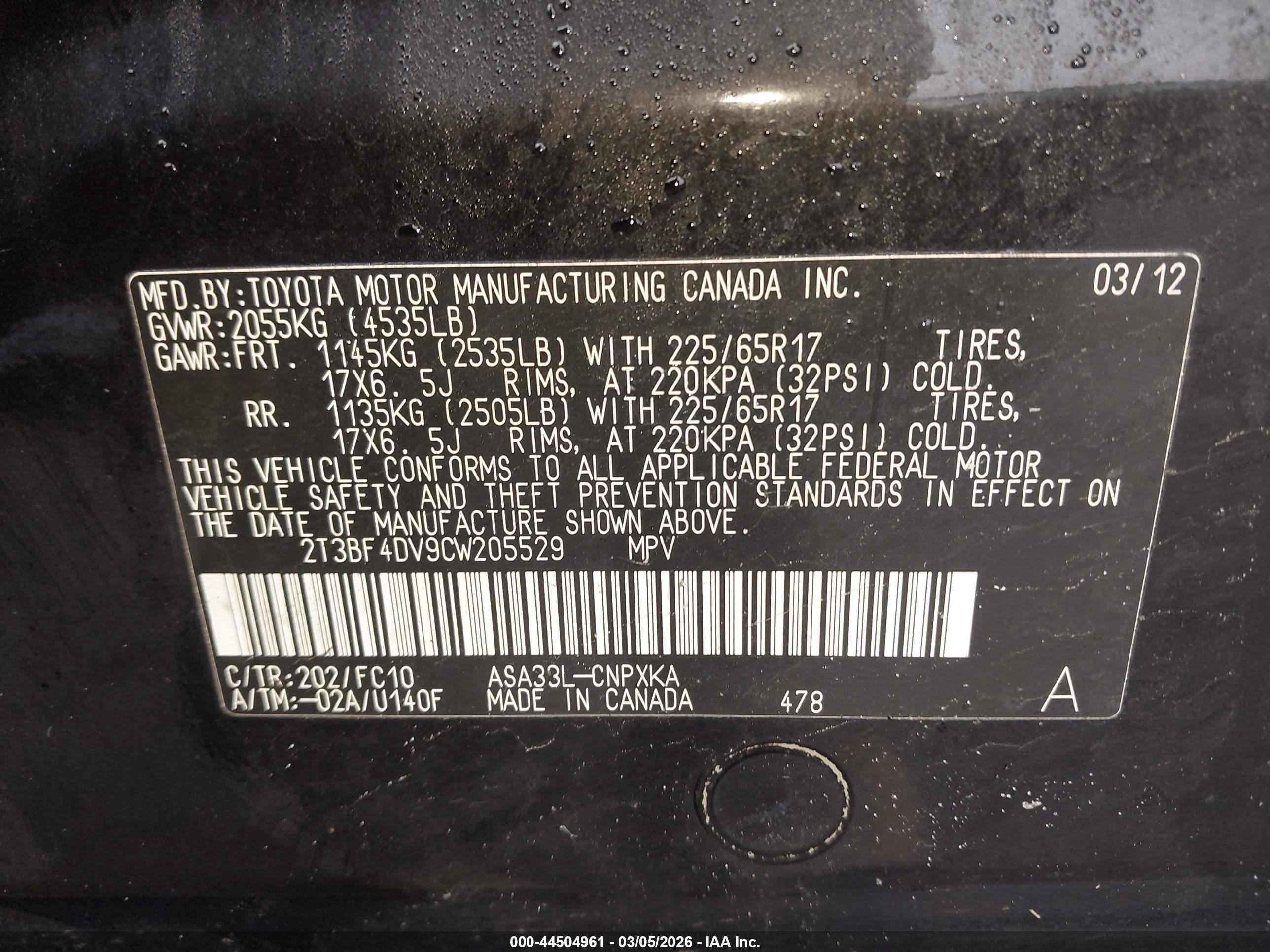 TOYOTA RAV4 image 9