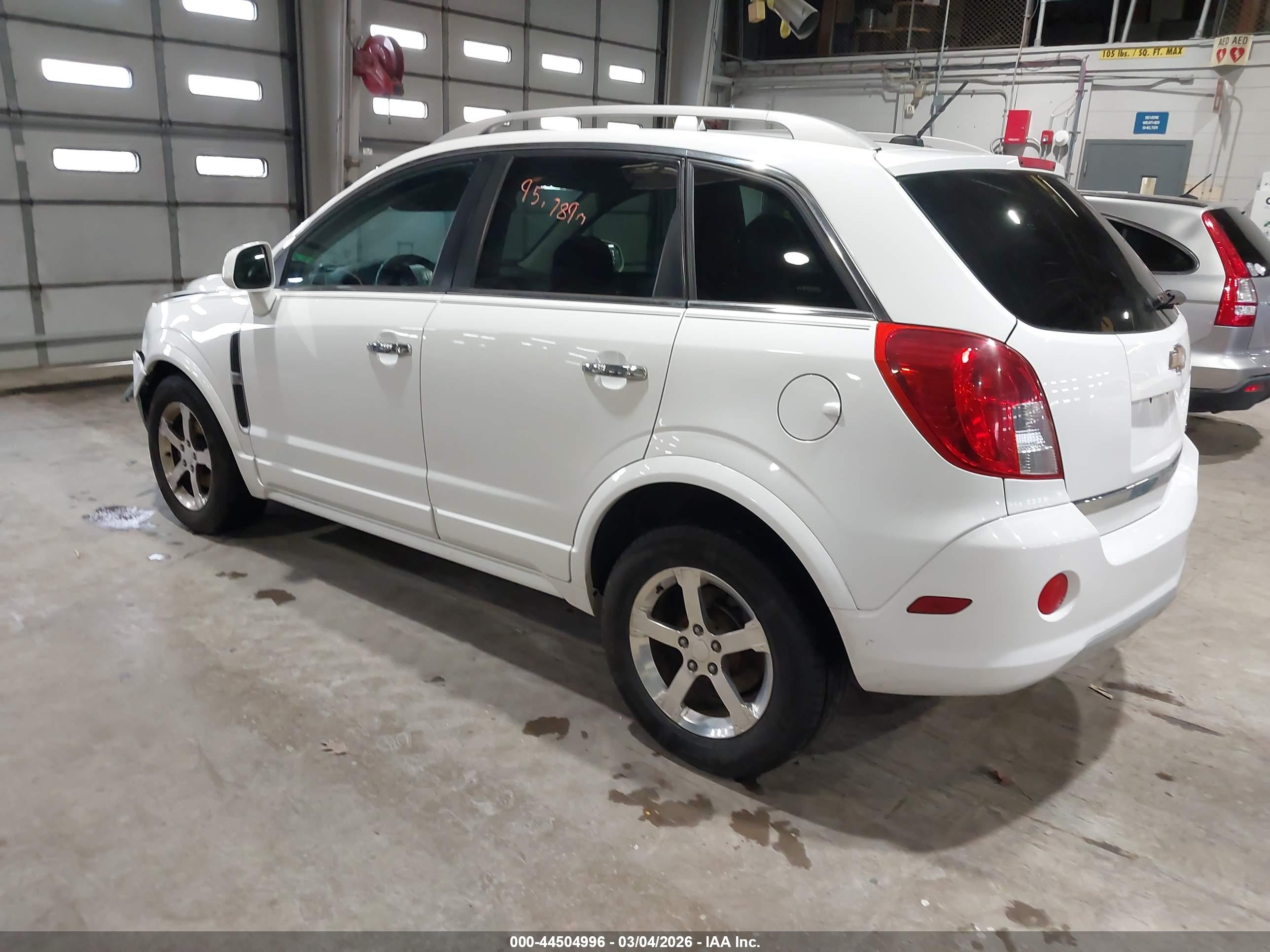 CHEVROLET CAPTIVA image 3