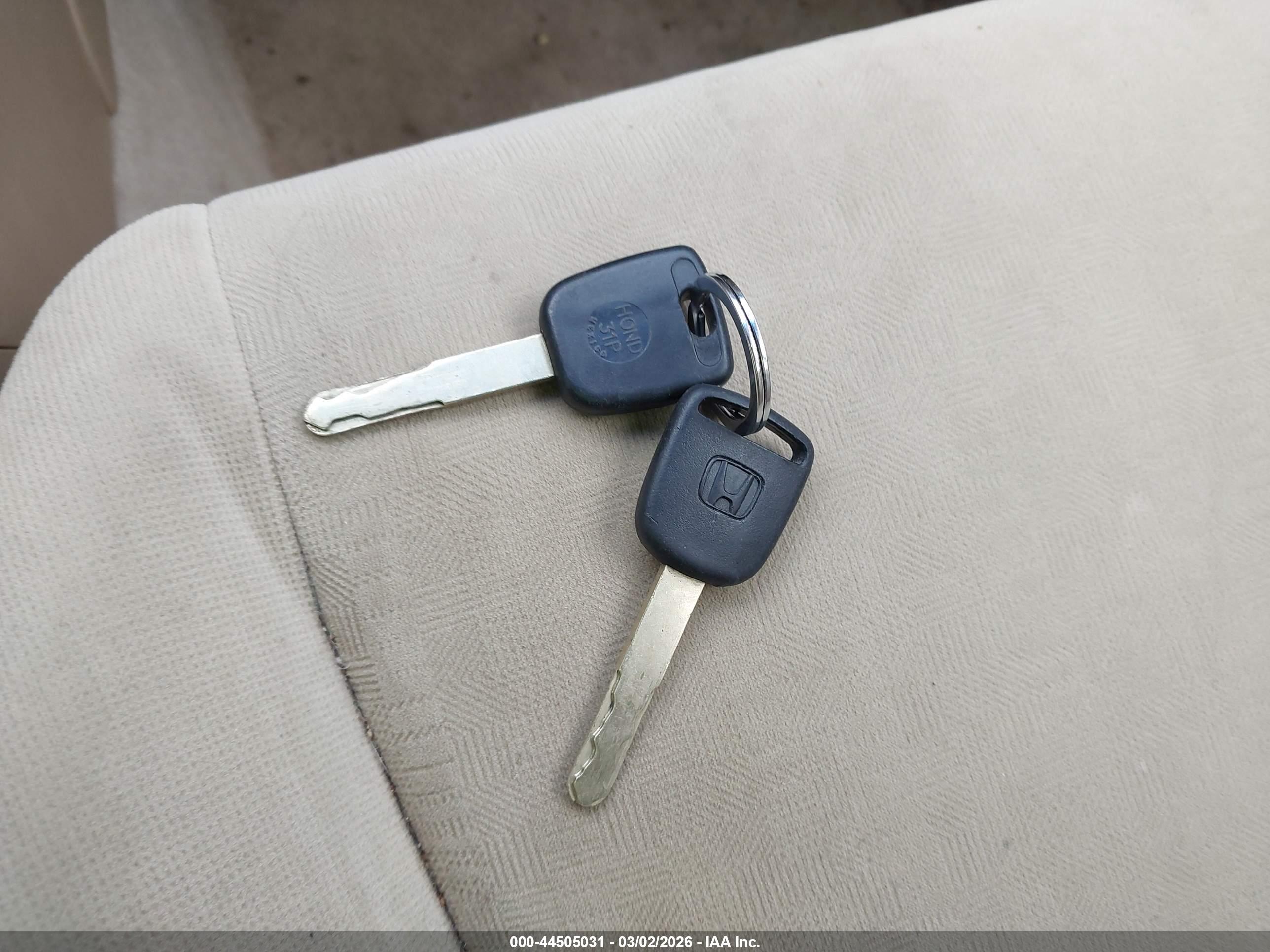 HONDA ACCORD image 11