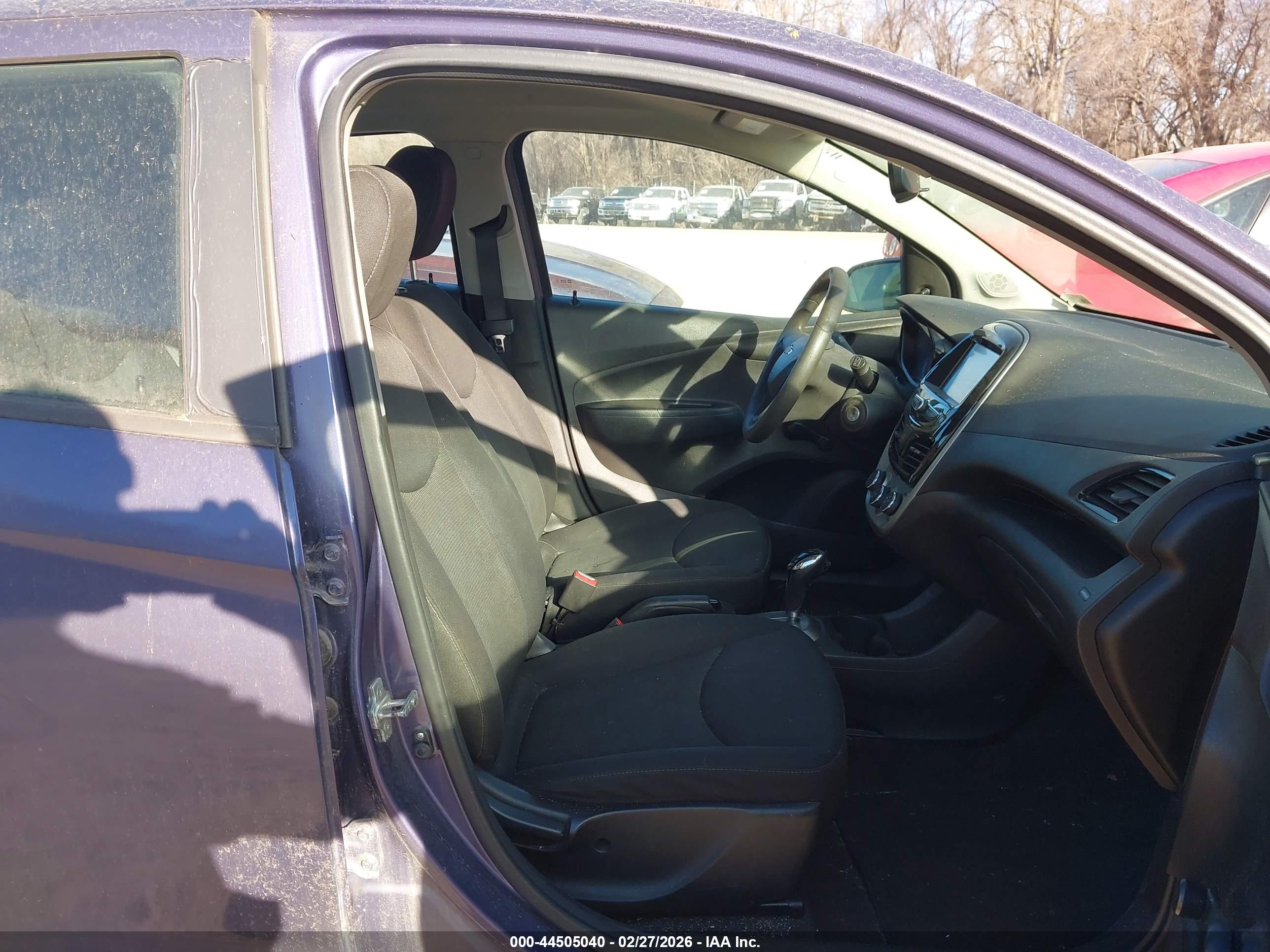 CHEVROLET SPARK image 5