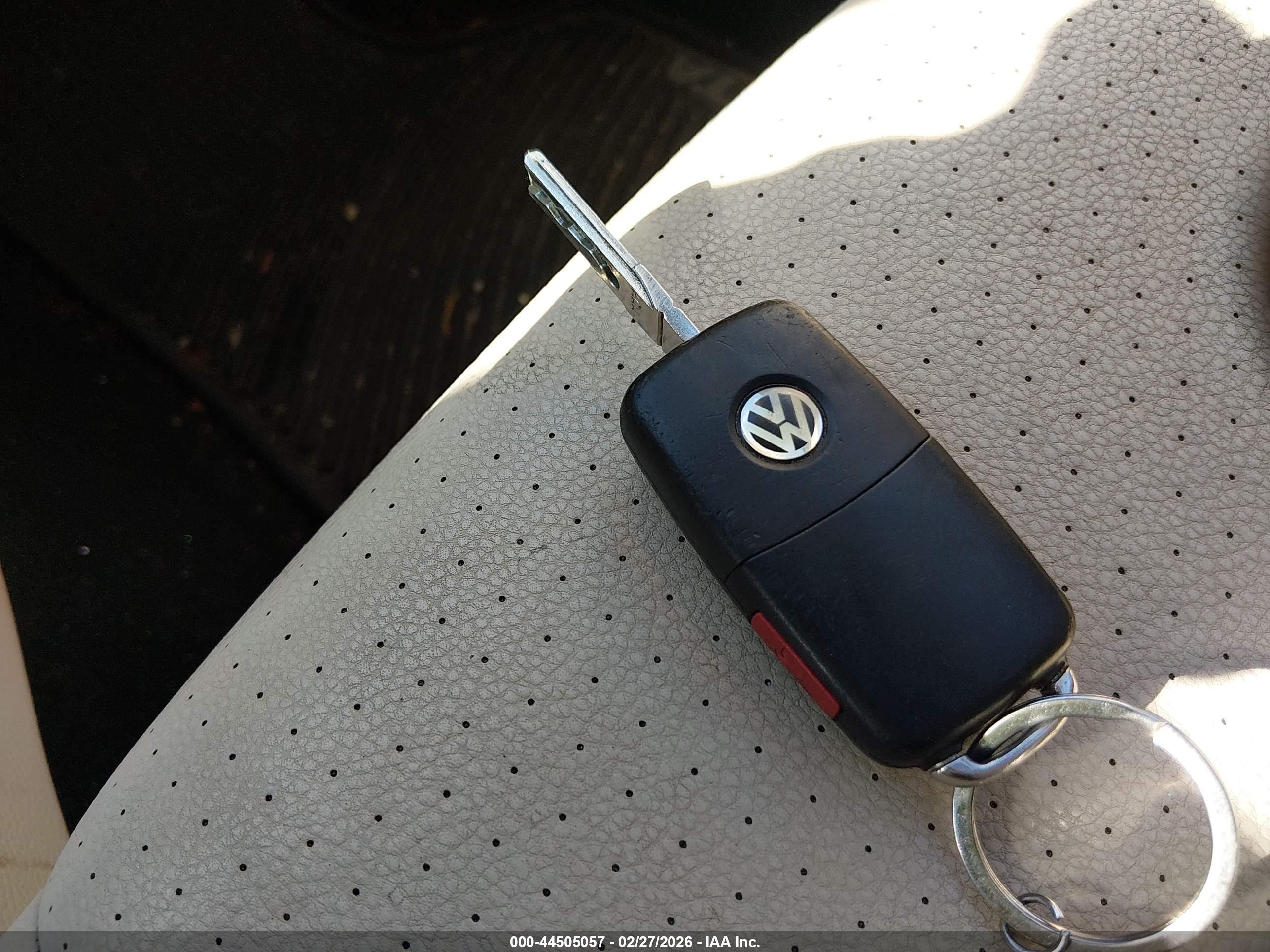 VOLKSWAGEN JETTA image 11