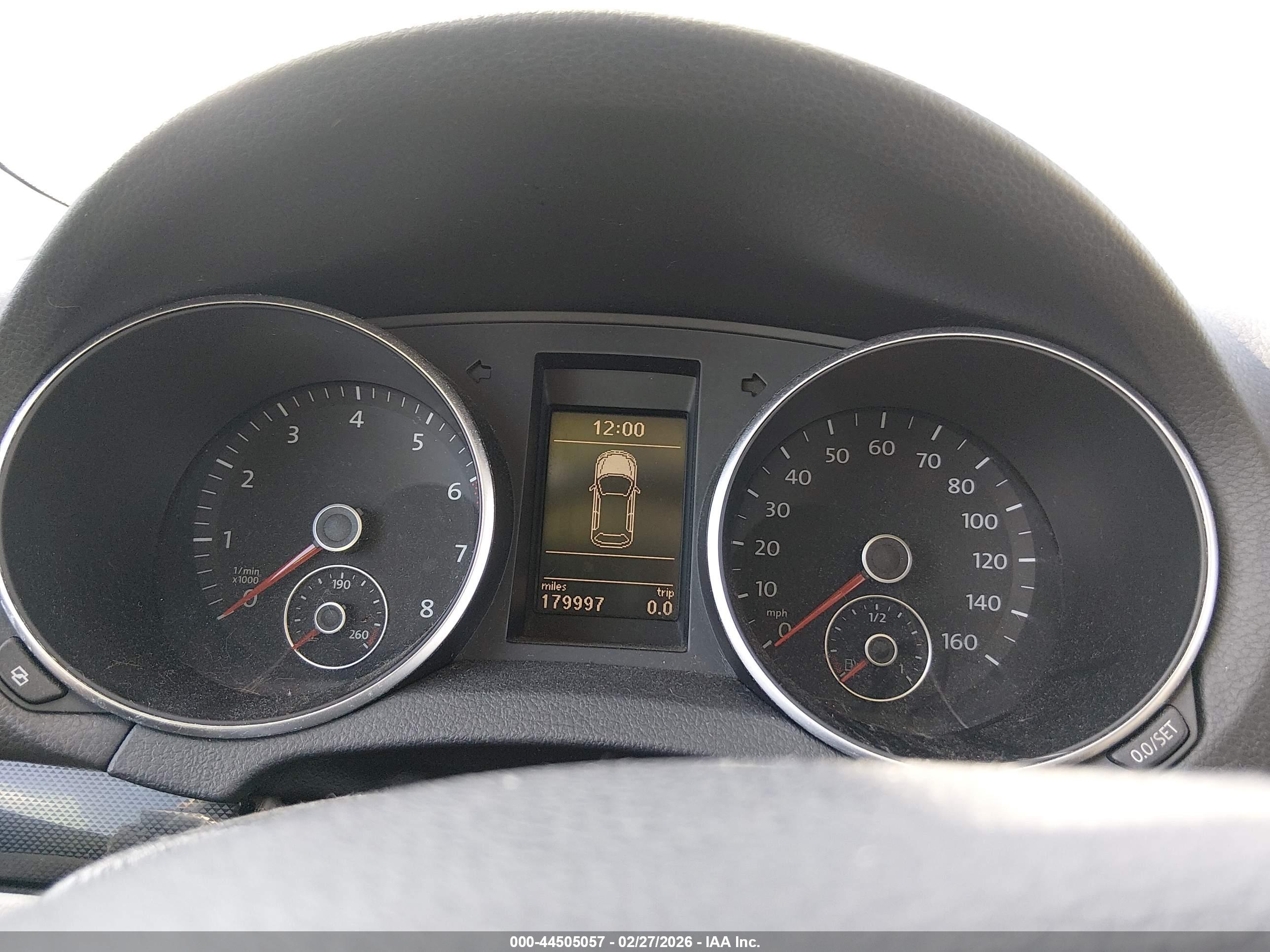 VOLKSWAGEN JETTA image 7