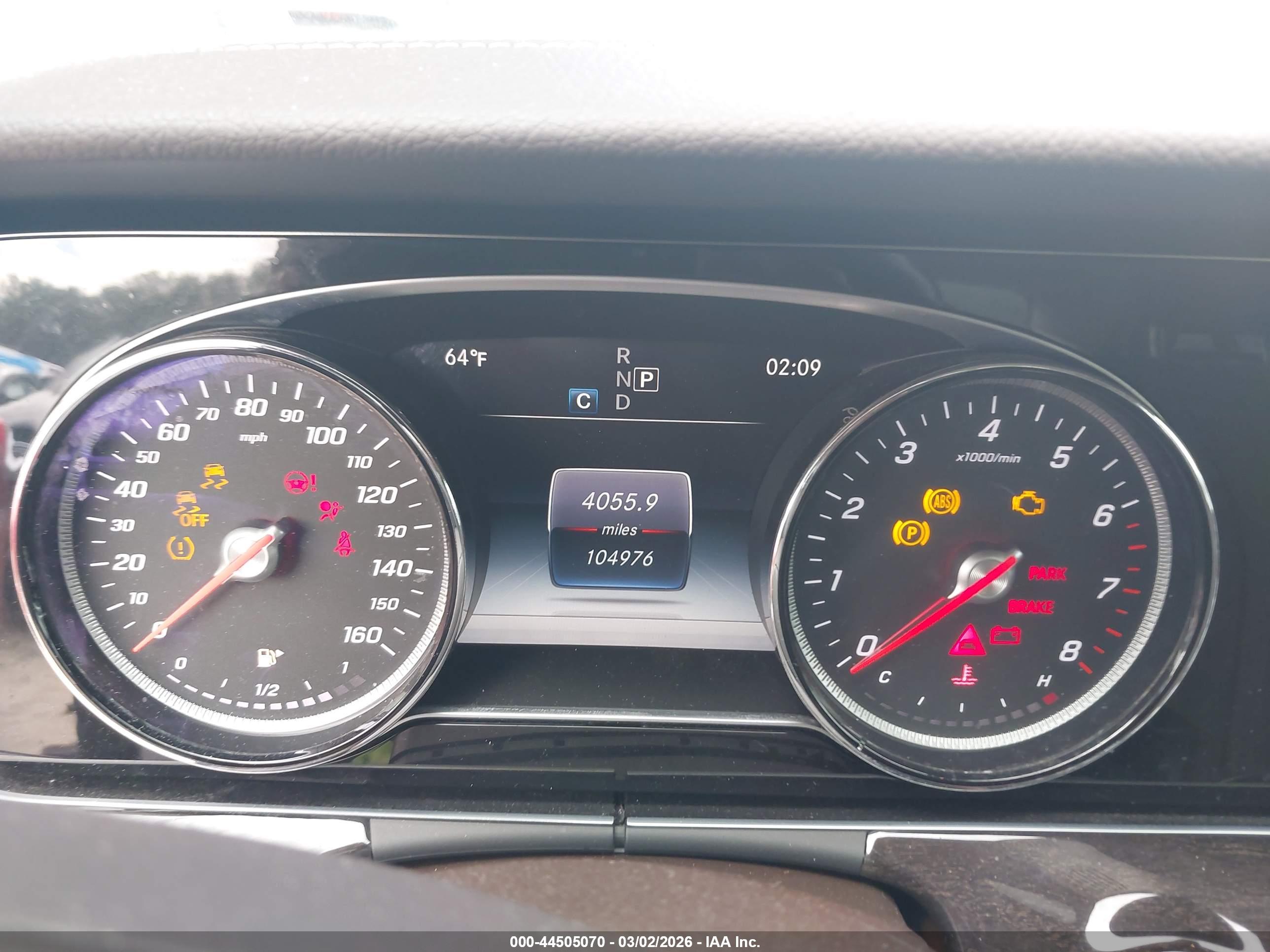 MERCEDES-BENZ E image 7