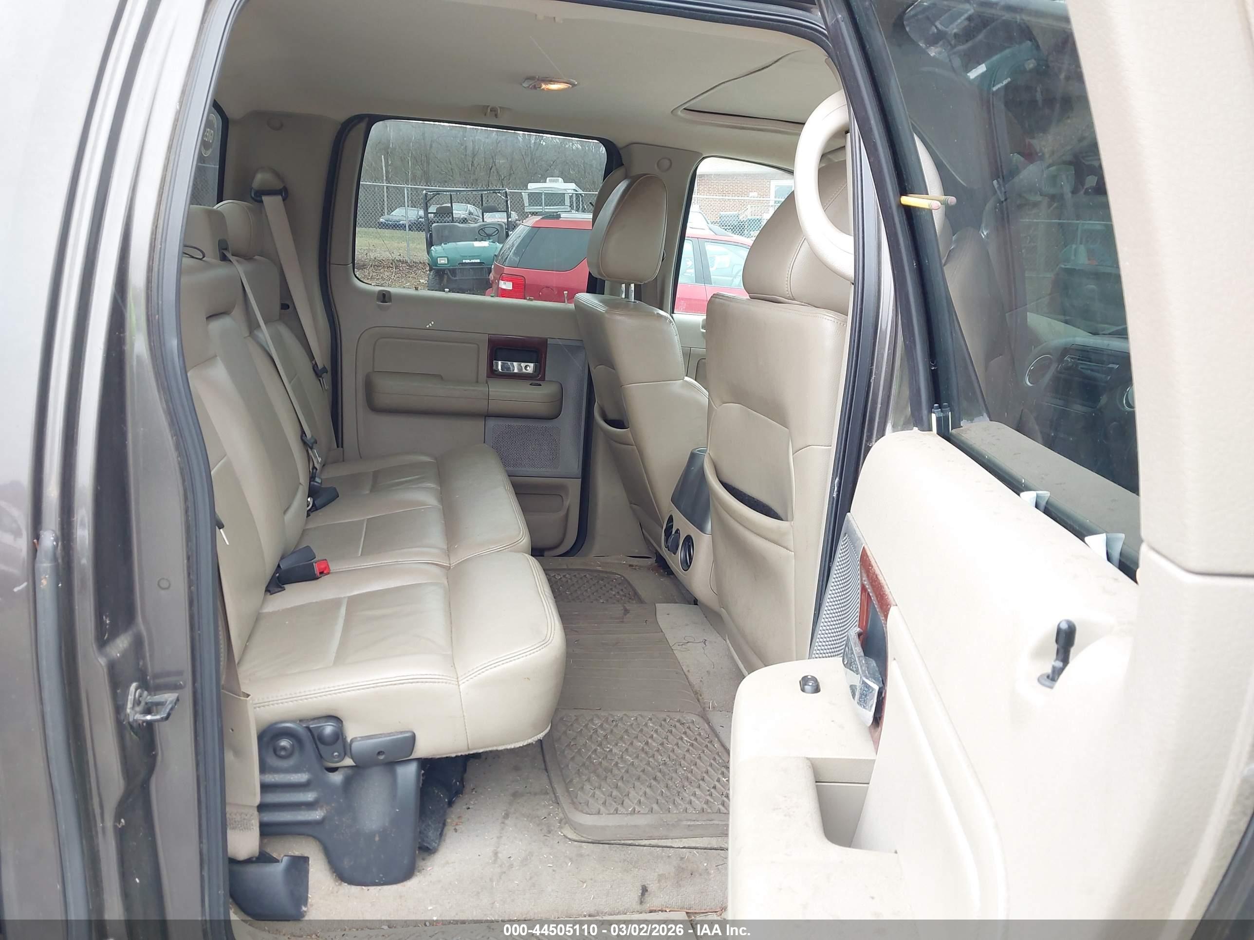 FORD F-150 image 8