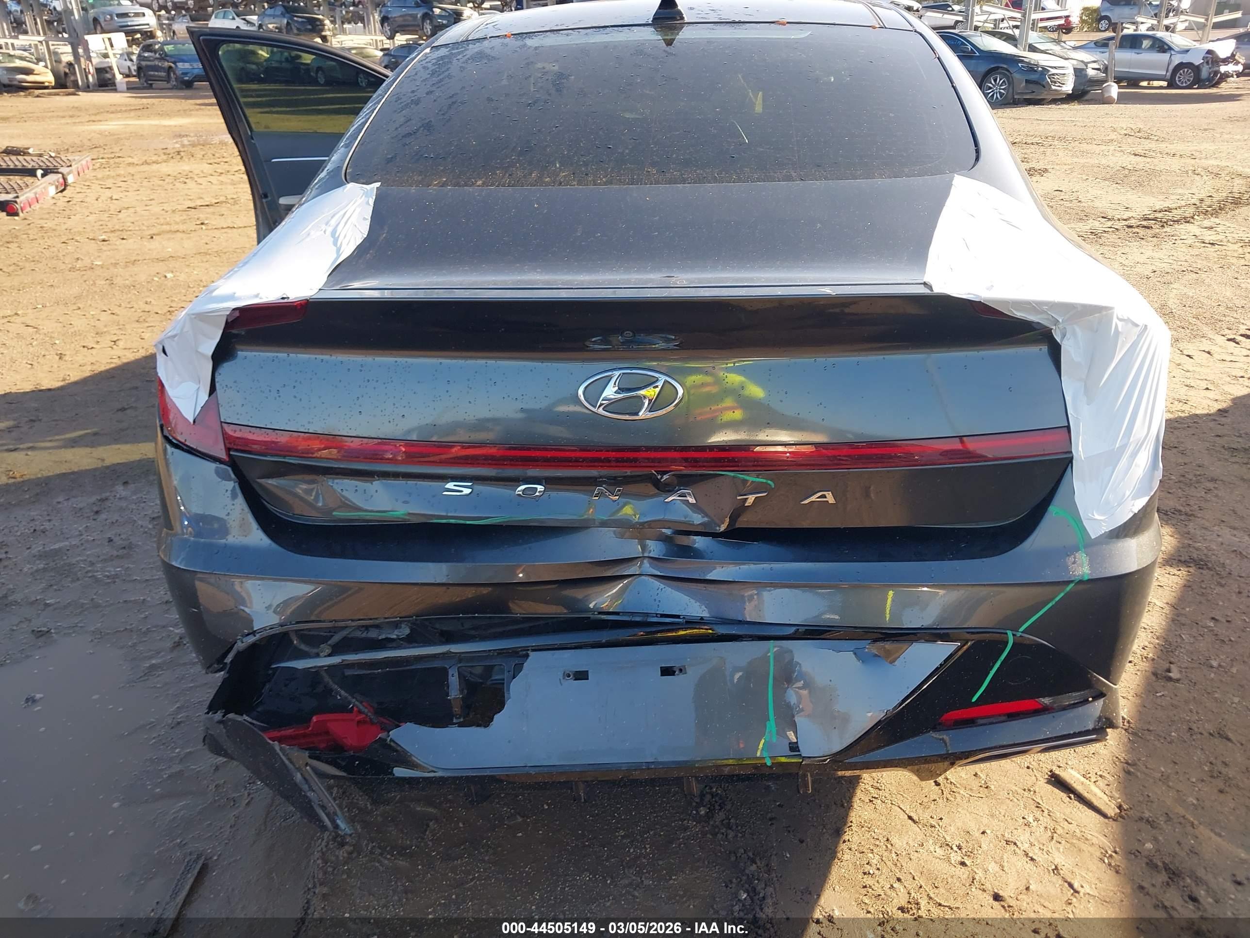 HYUNDAI SONATA image 6