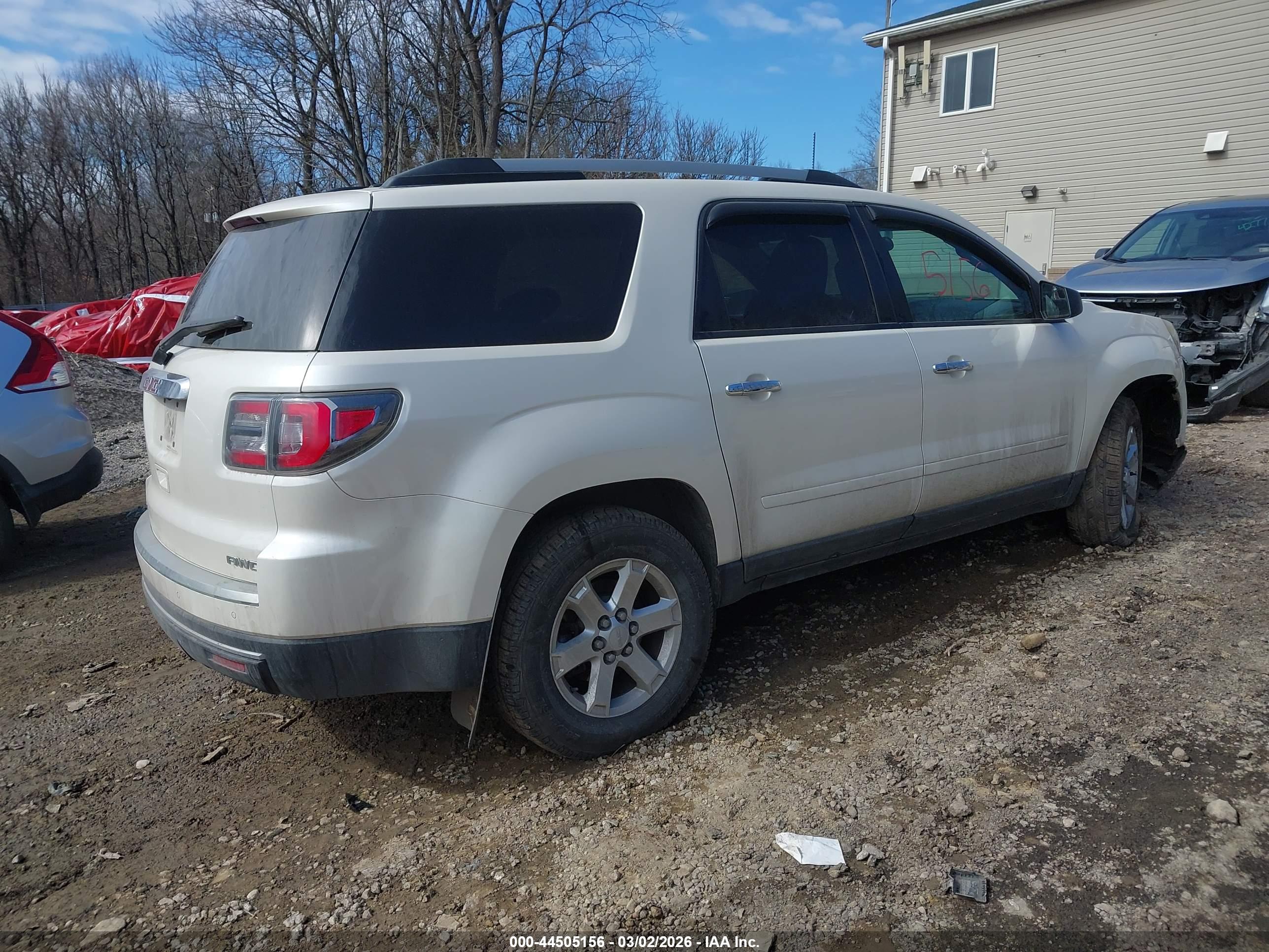 GMC ACADIA image 4