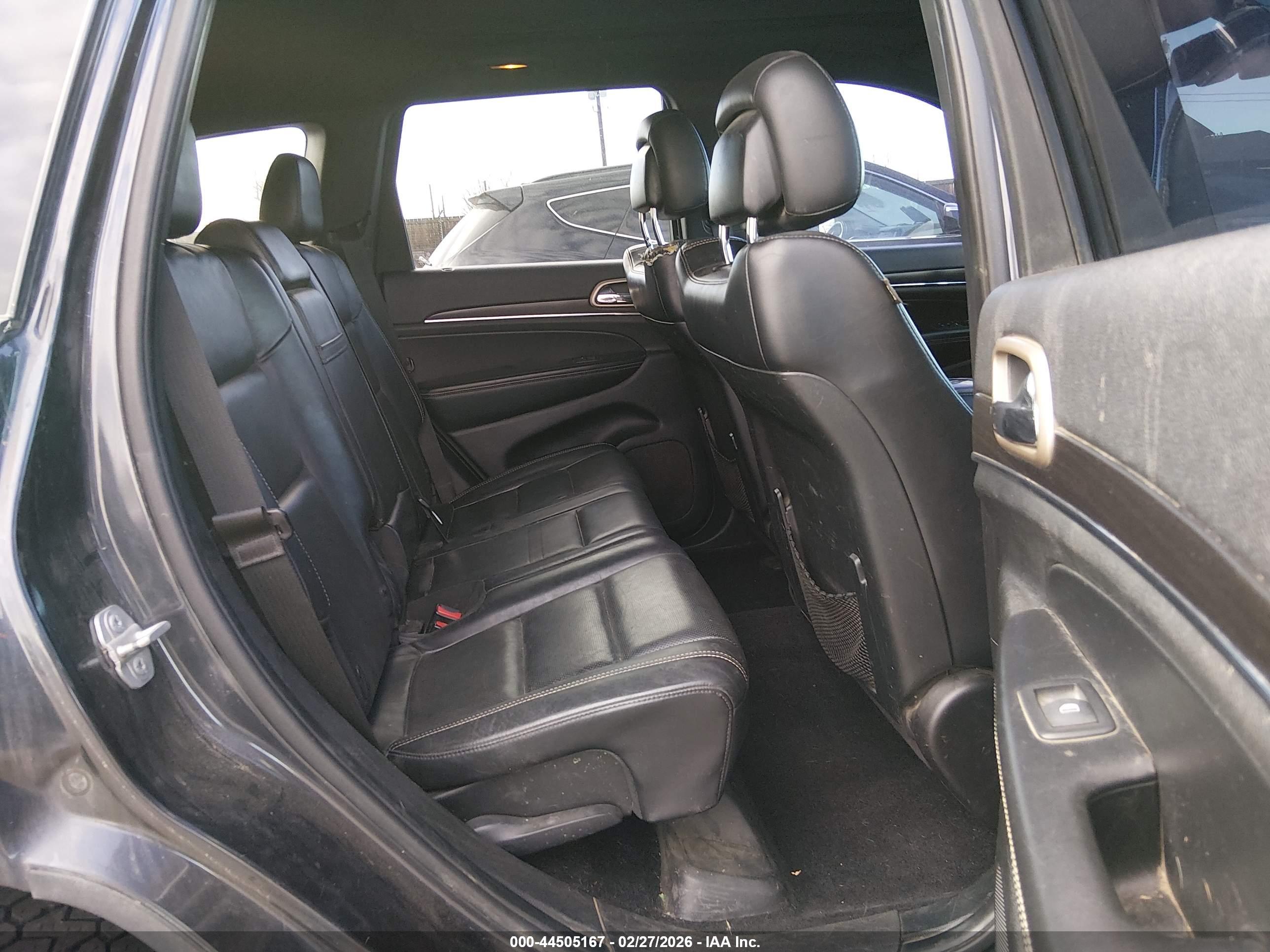JEEP GRAND image 8