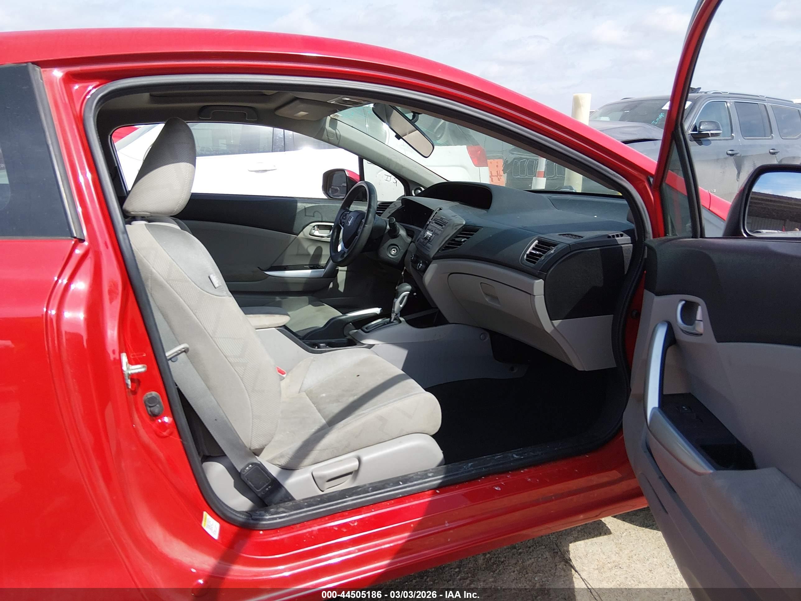 HONDA CIVIC image 5