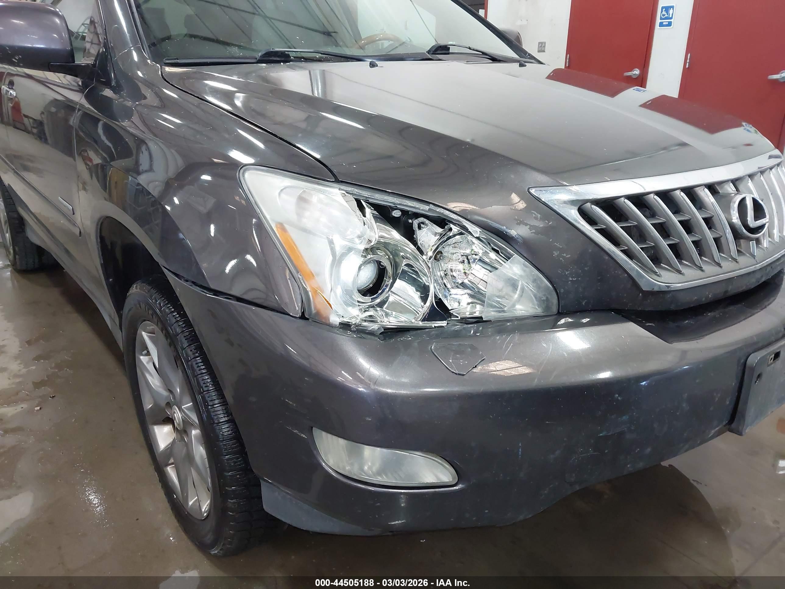 LEXUS RX image 6