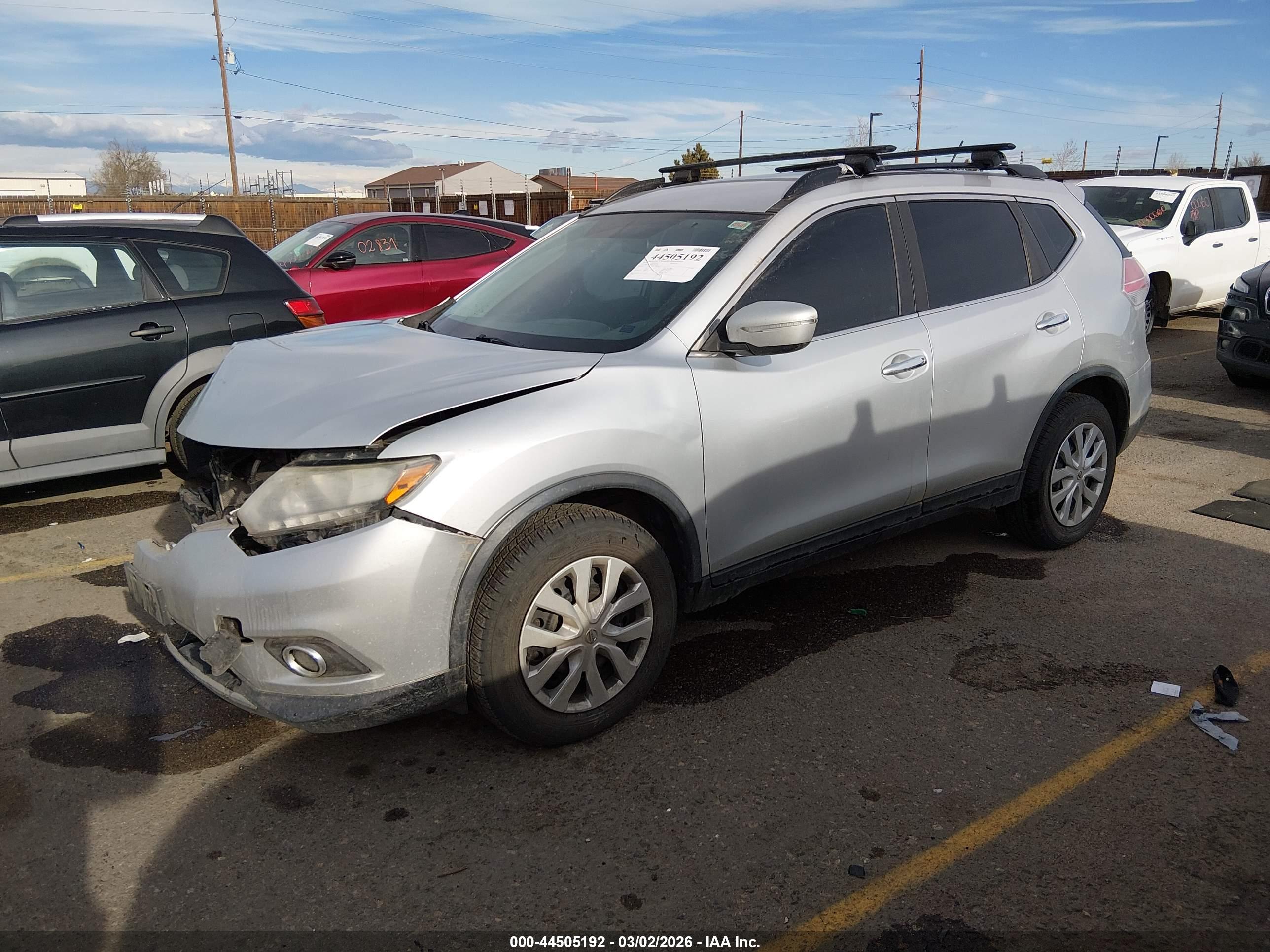 NISSAN ROGUE image 2