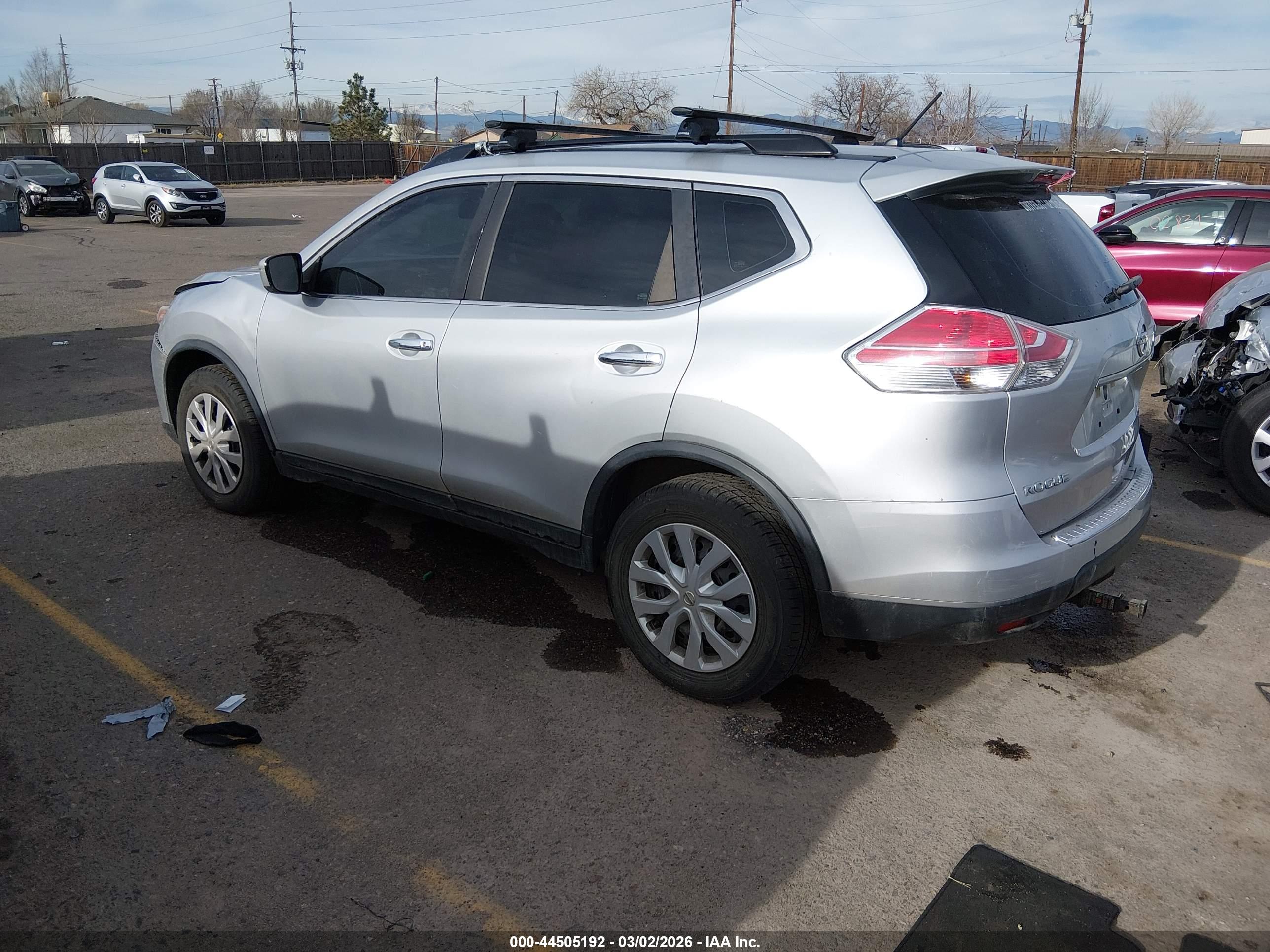 NISSAN ROGUE image 3