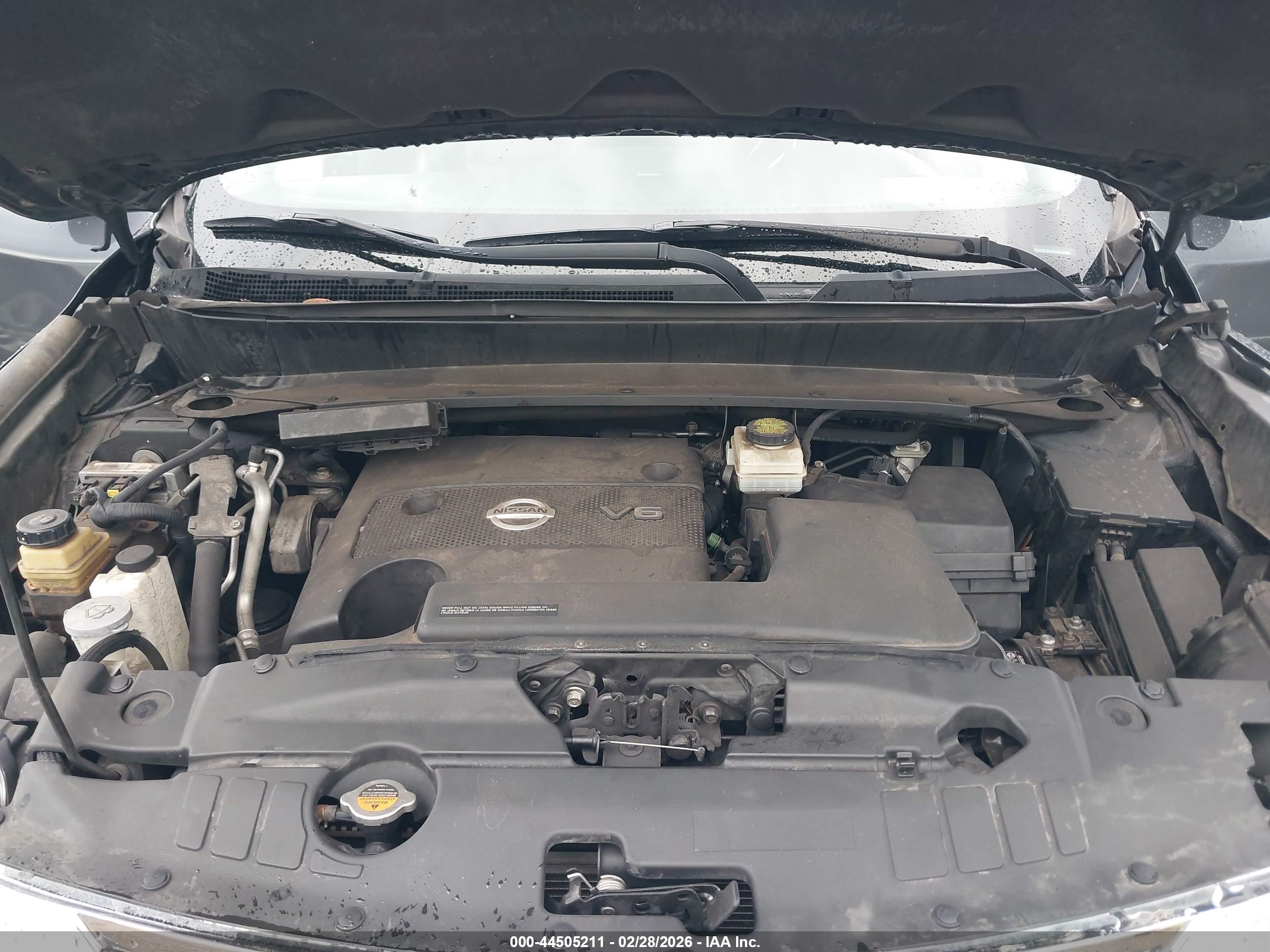 NISSAN PATHFINDER image 10
