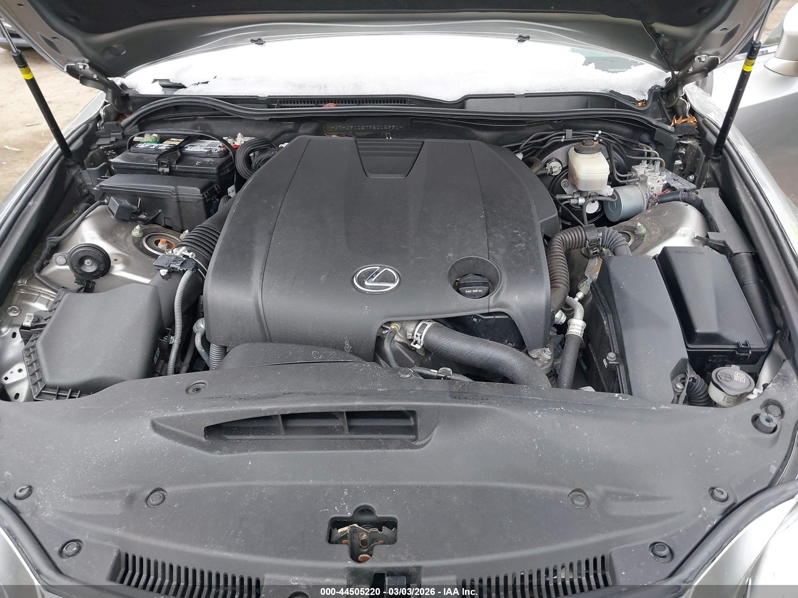 LEXUS IS image 10