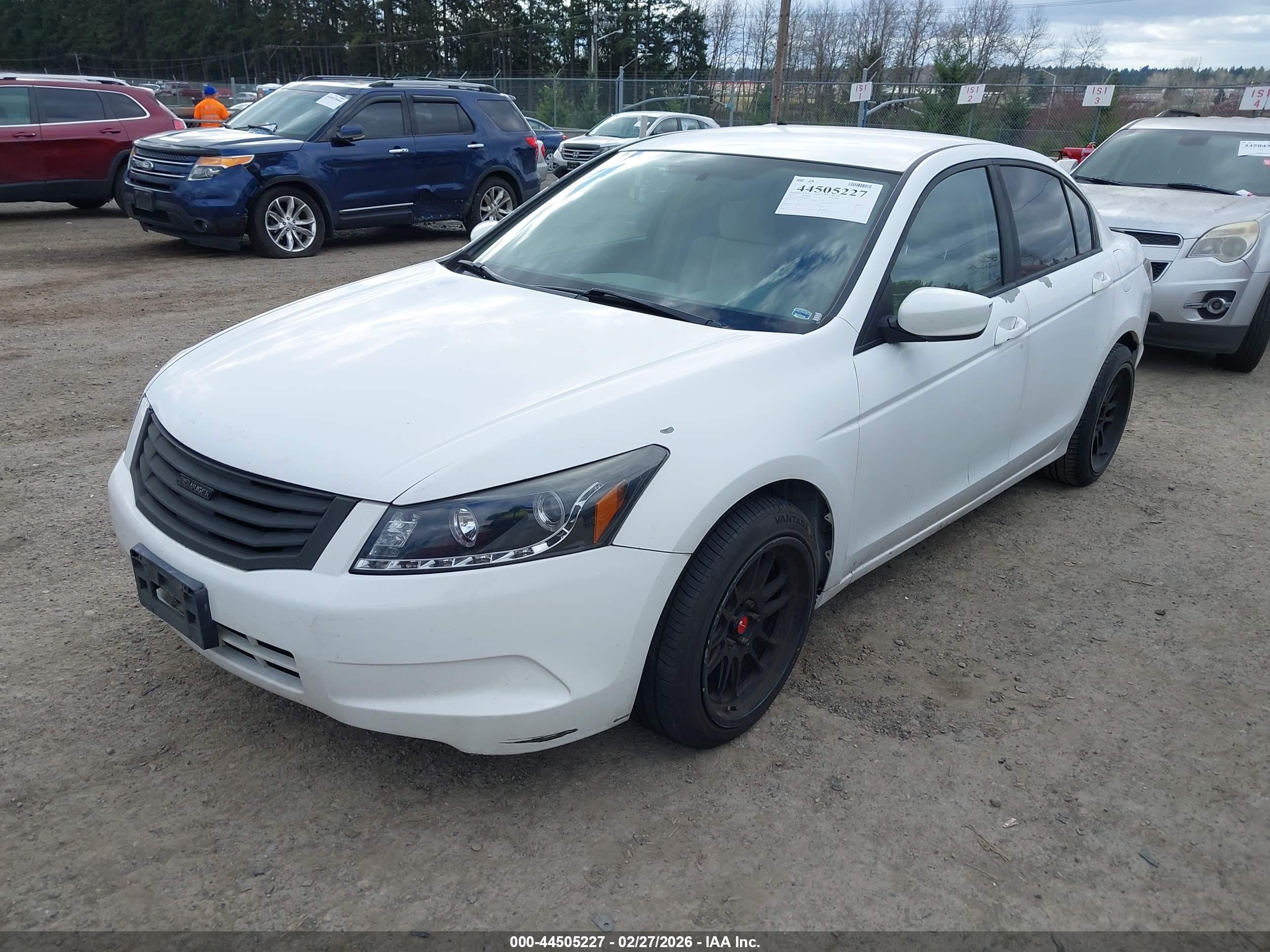 HONDA ACCORD image 2