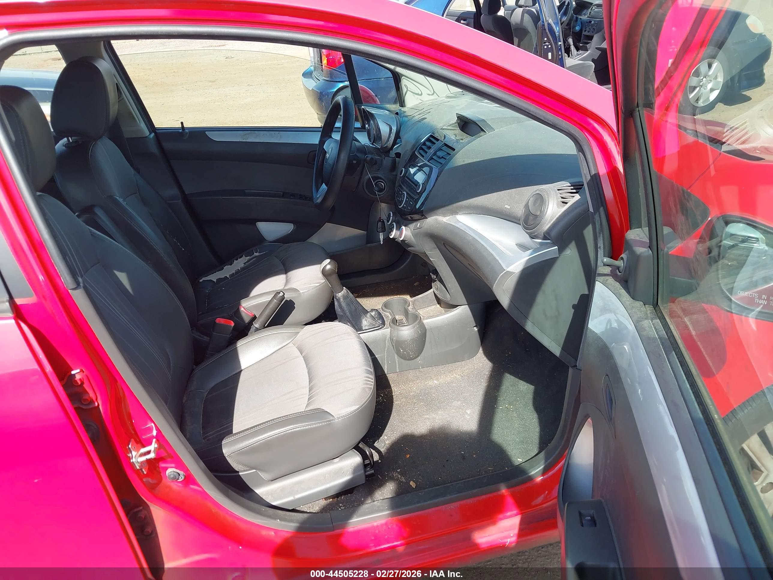 CHEVROLET SPARK image 5