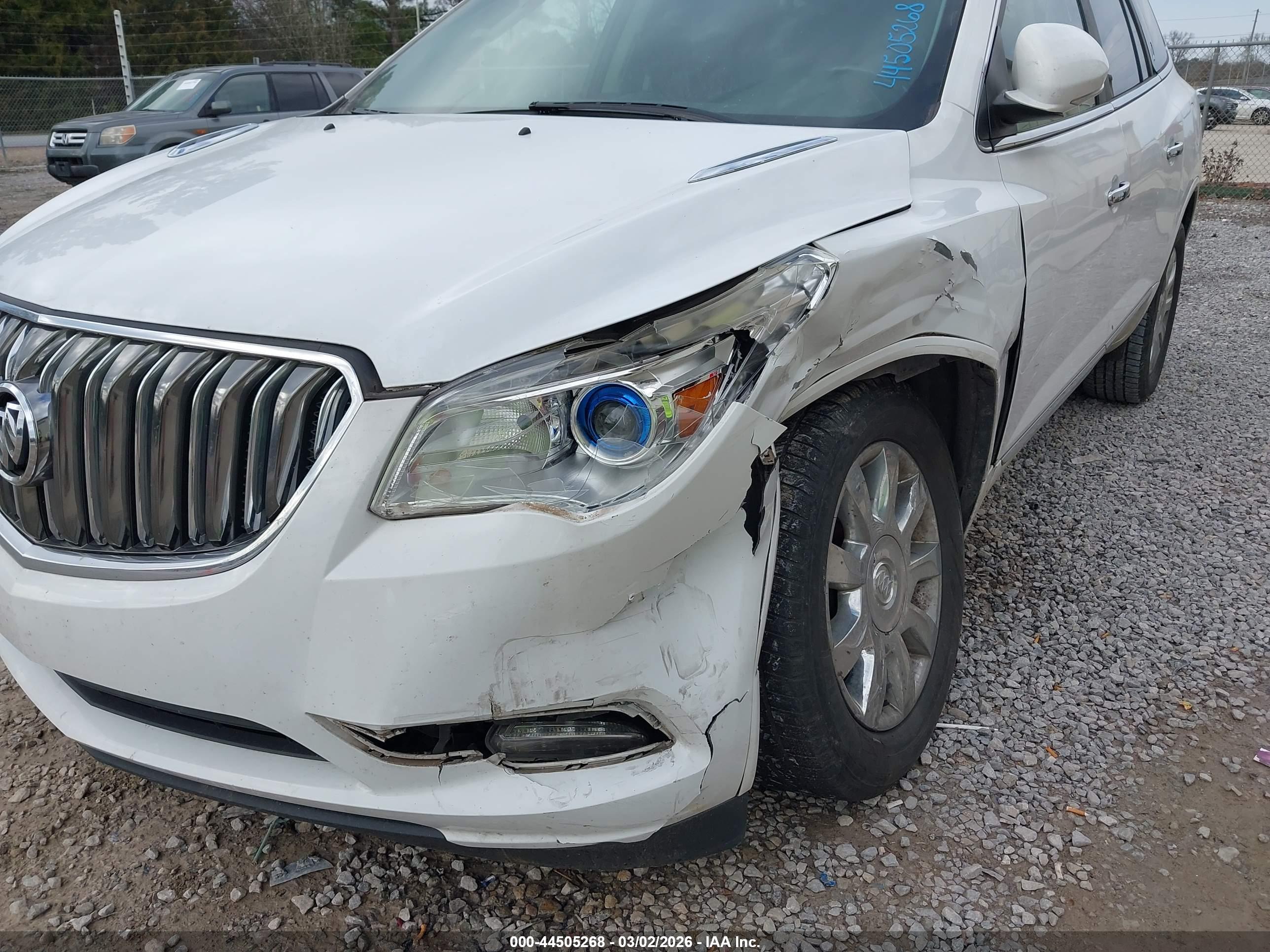 BUICK ENCLAVE image 6