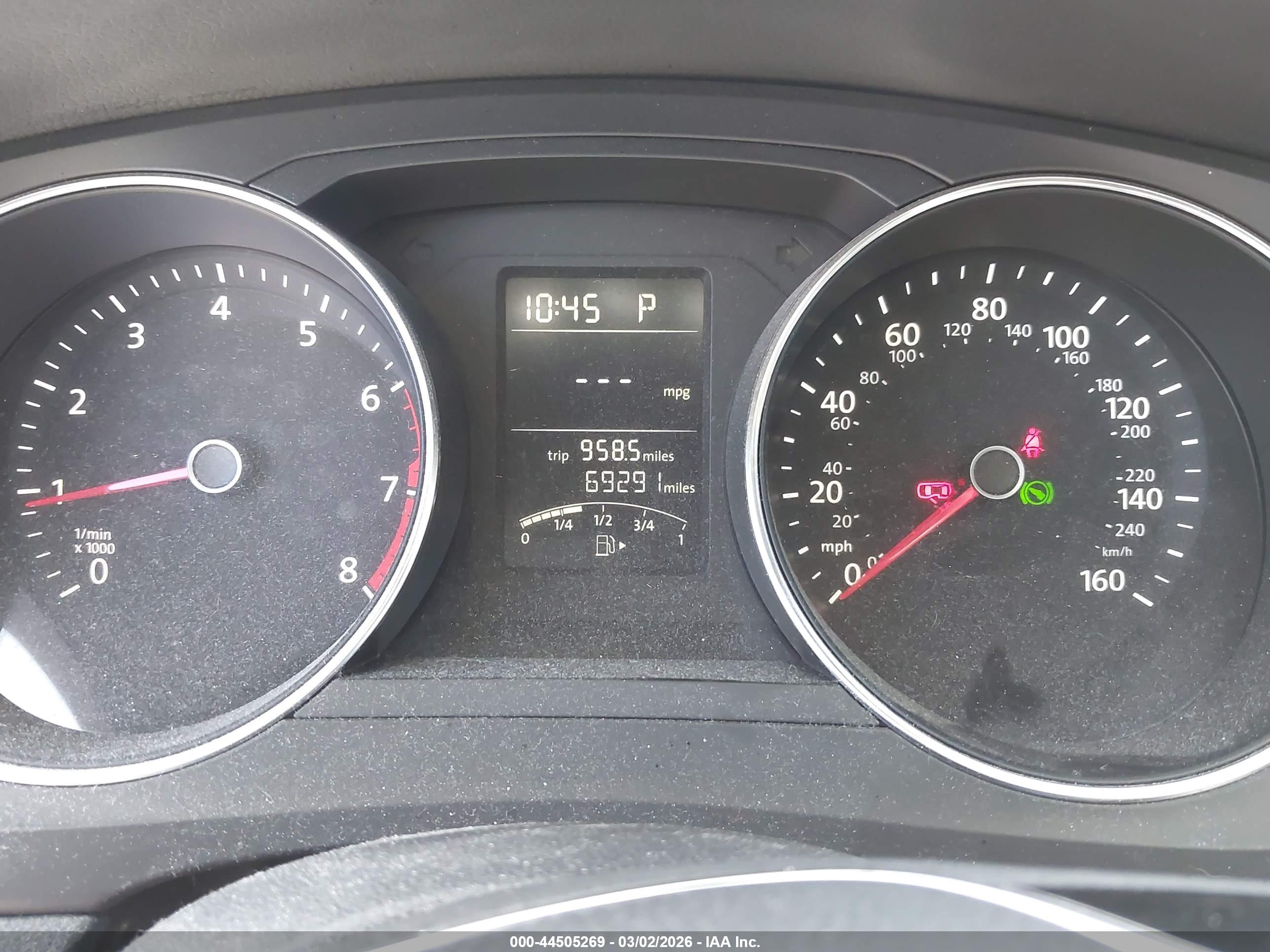 VOLKSWAGEN JETTA image 7