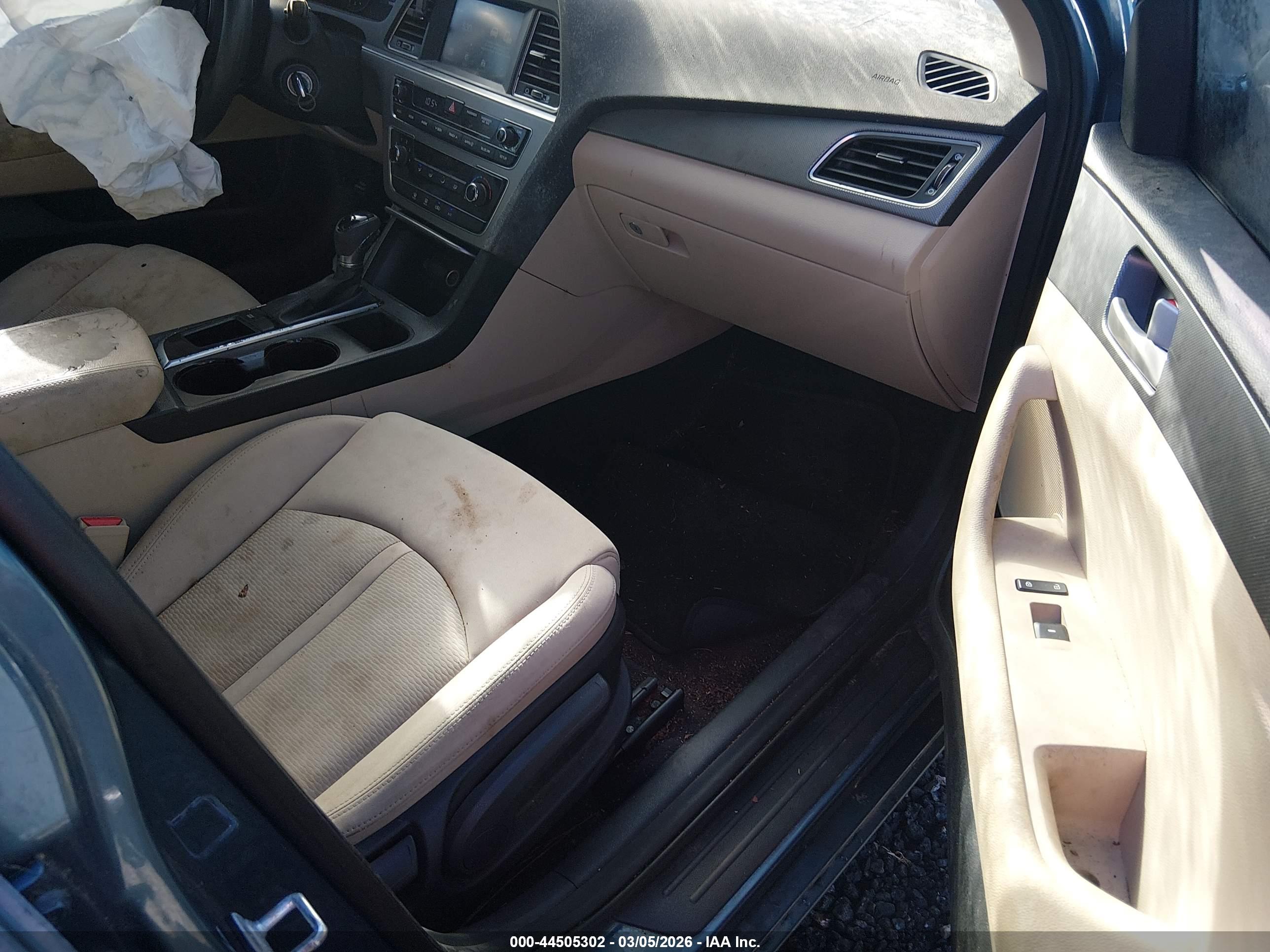 HYUNDAI SONATA image 5