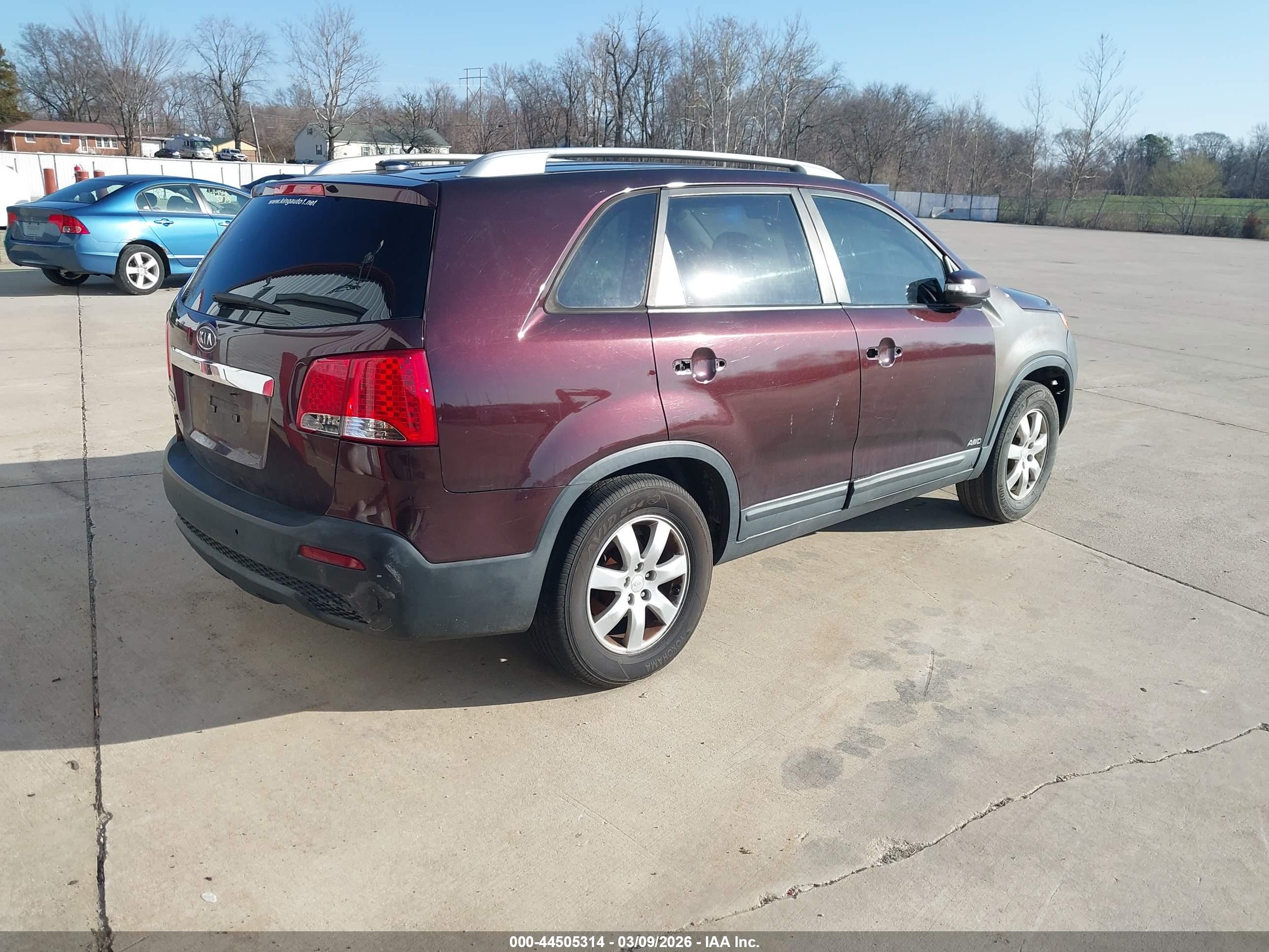KIA SORENTO image 4