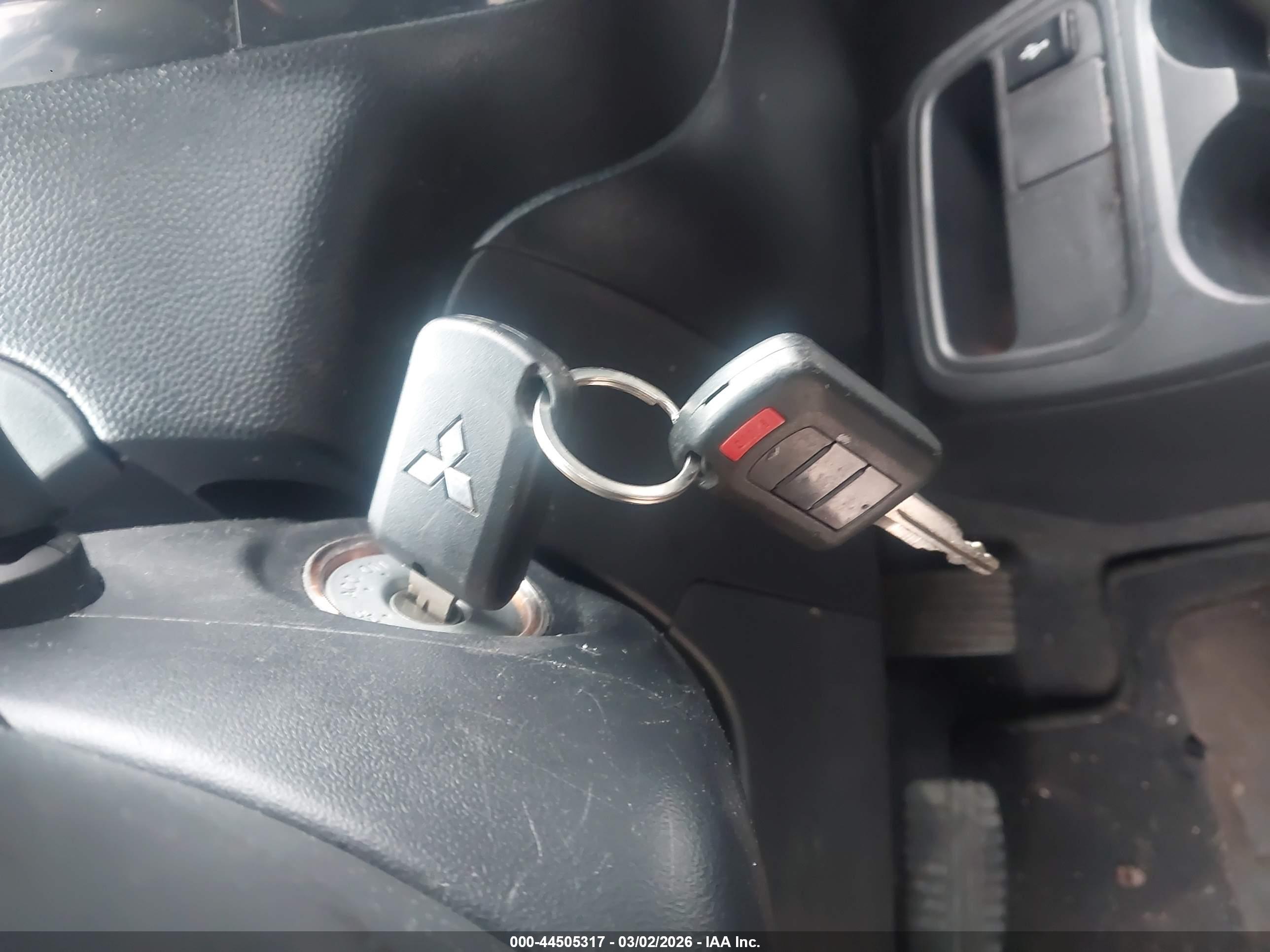 MITSUBISHI MIRAGE image 11