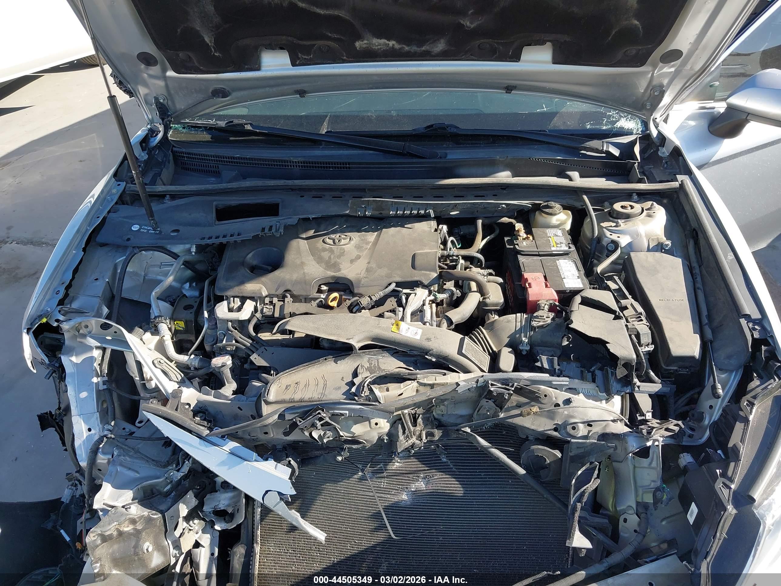 TOYOTA CAMRY image 10