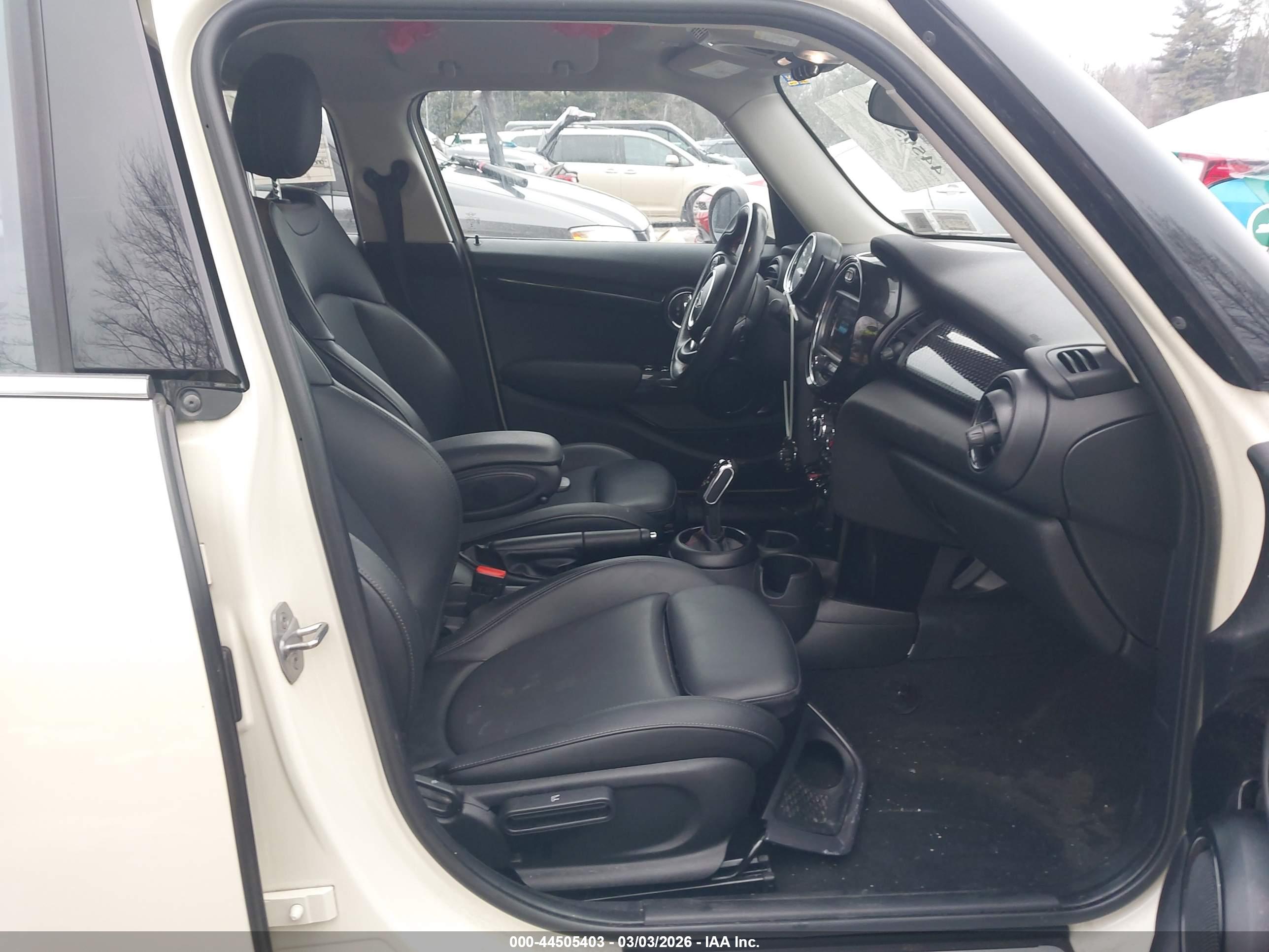 MINI HARDTOP image 5