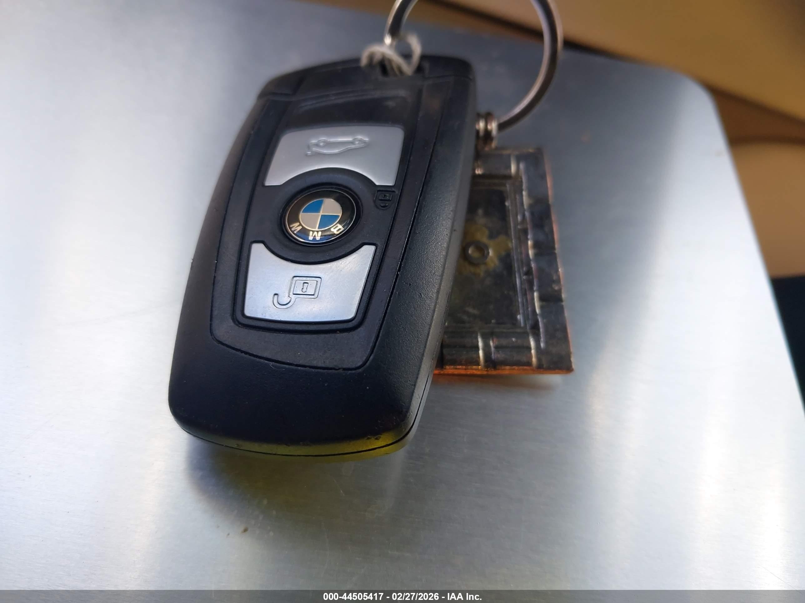 BMW 328I image 11